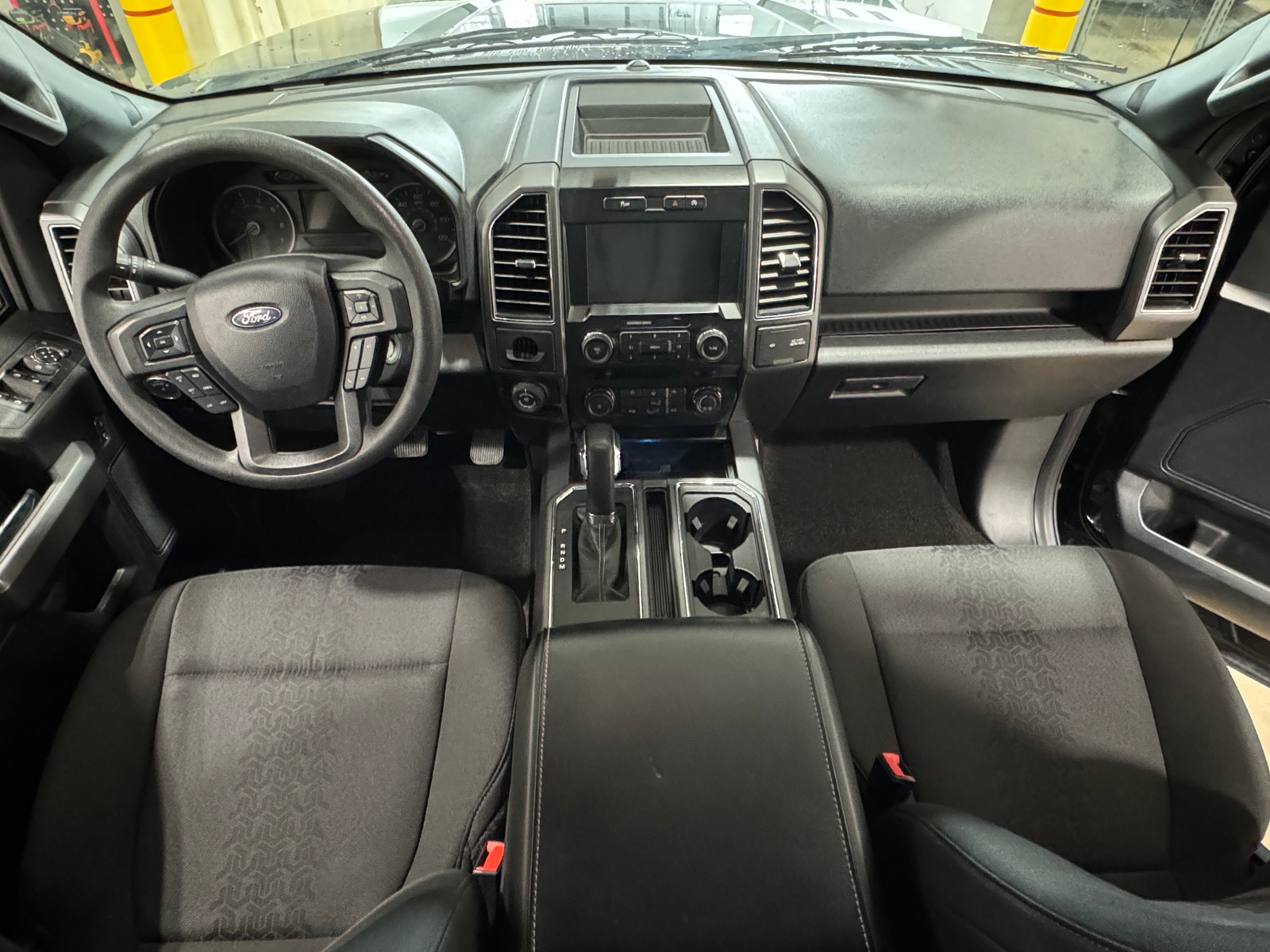 Thumbnail: 2020 Ford Econoline - 3