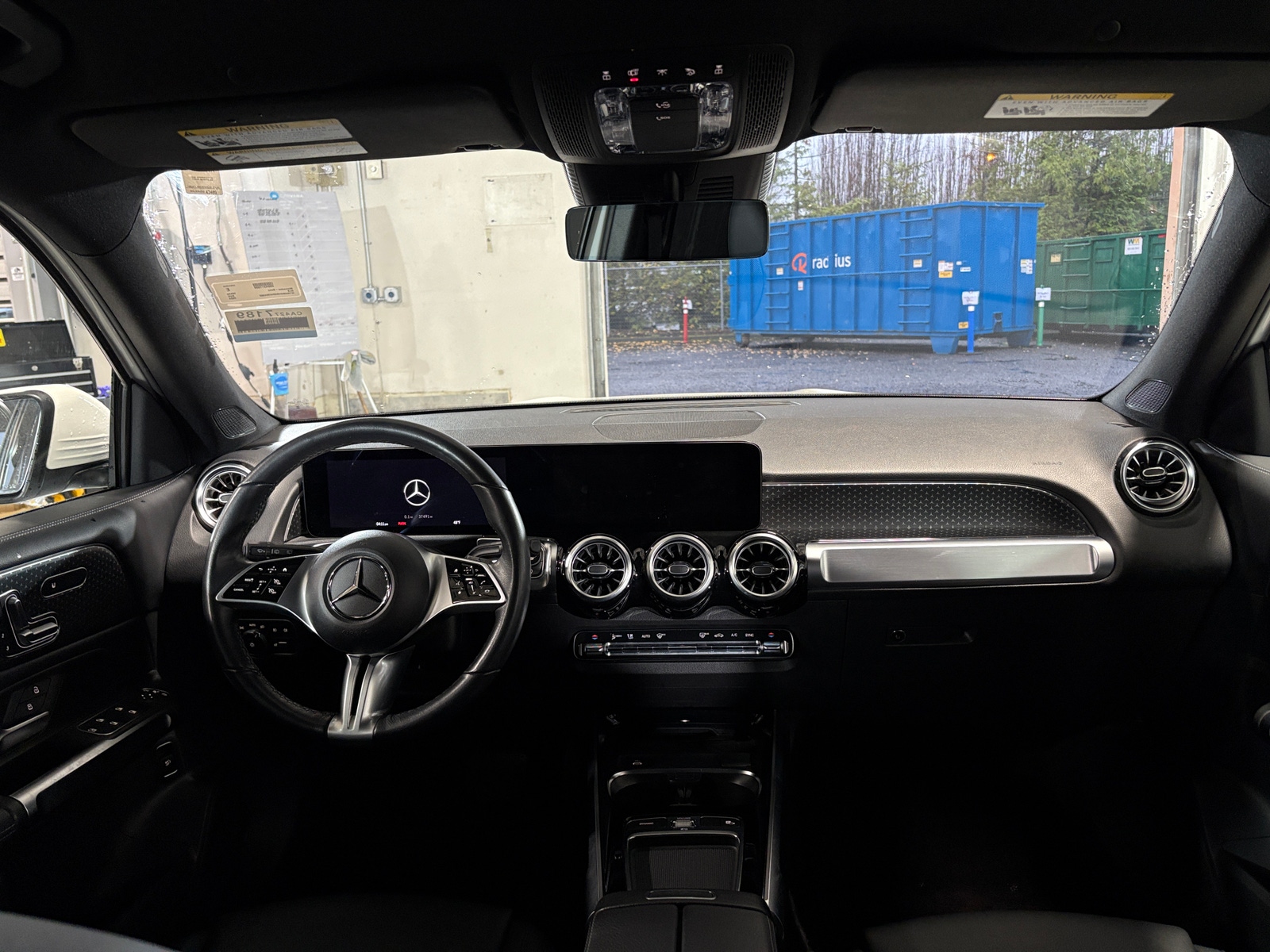 Thumbnail: 2024 Mercedes-Benz GLB - 2