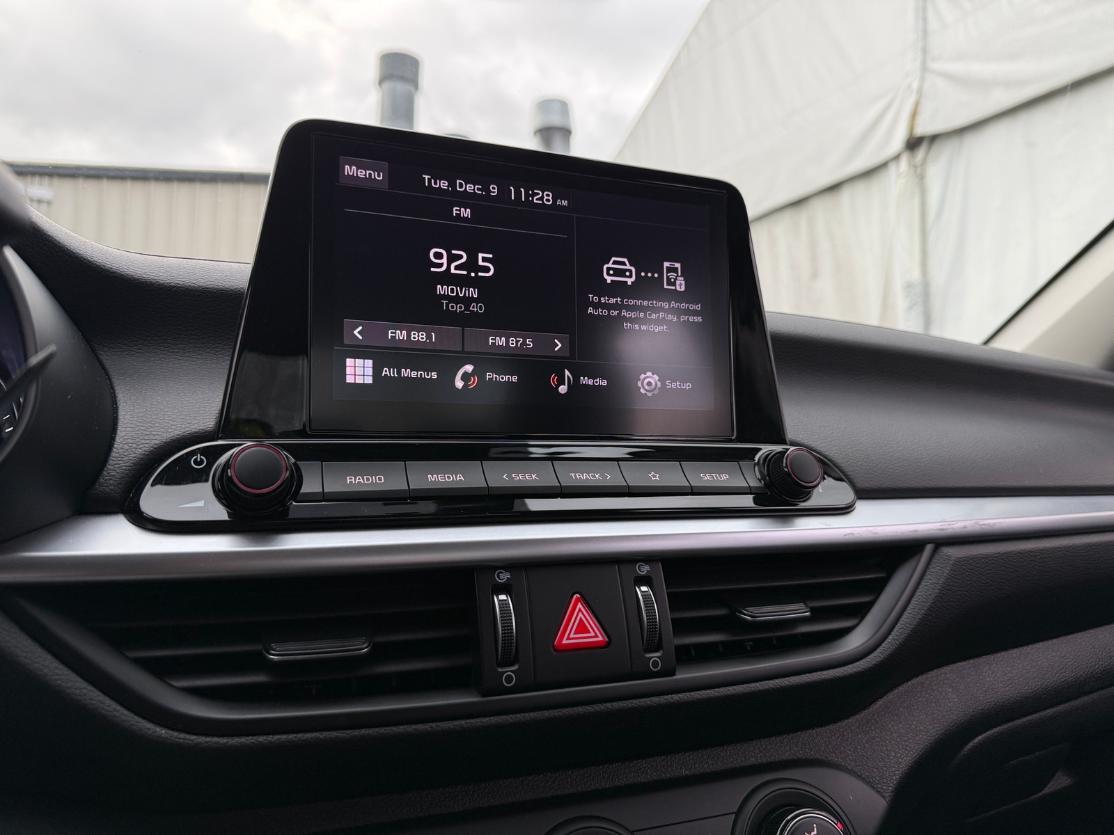 Thumbnail: 2024 Kia Forte - 4