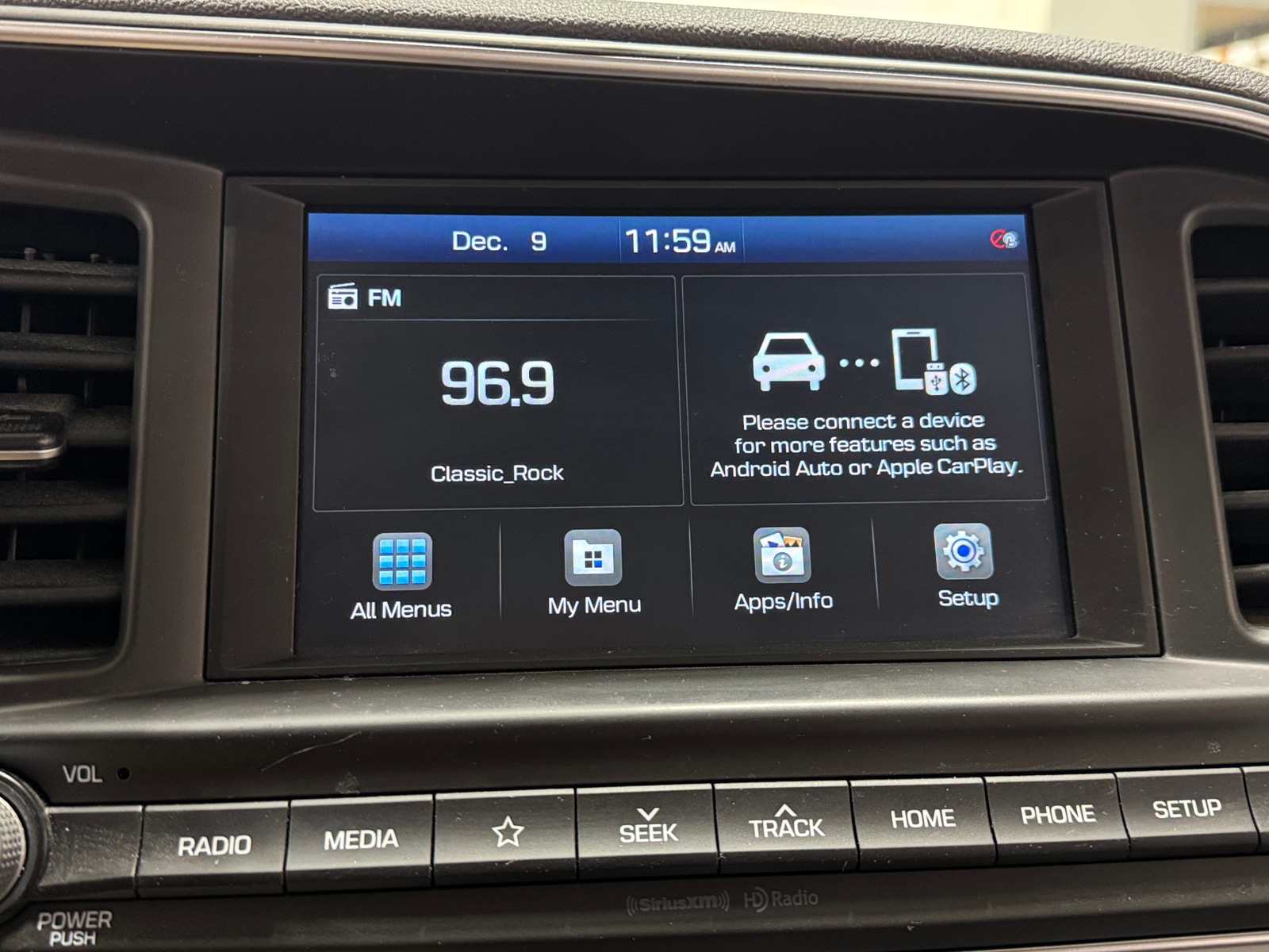 Thumbnail: 2020 Hyundai Elantra - 4