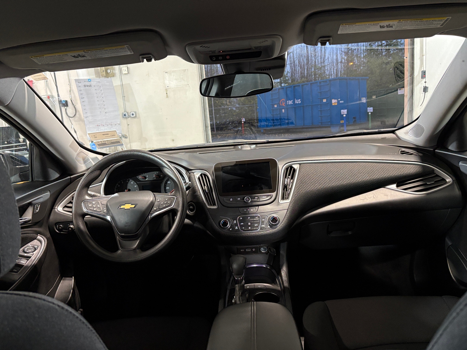 Thumbnail: 2024 Chevrolet Malibu - 3