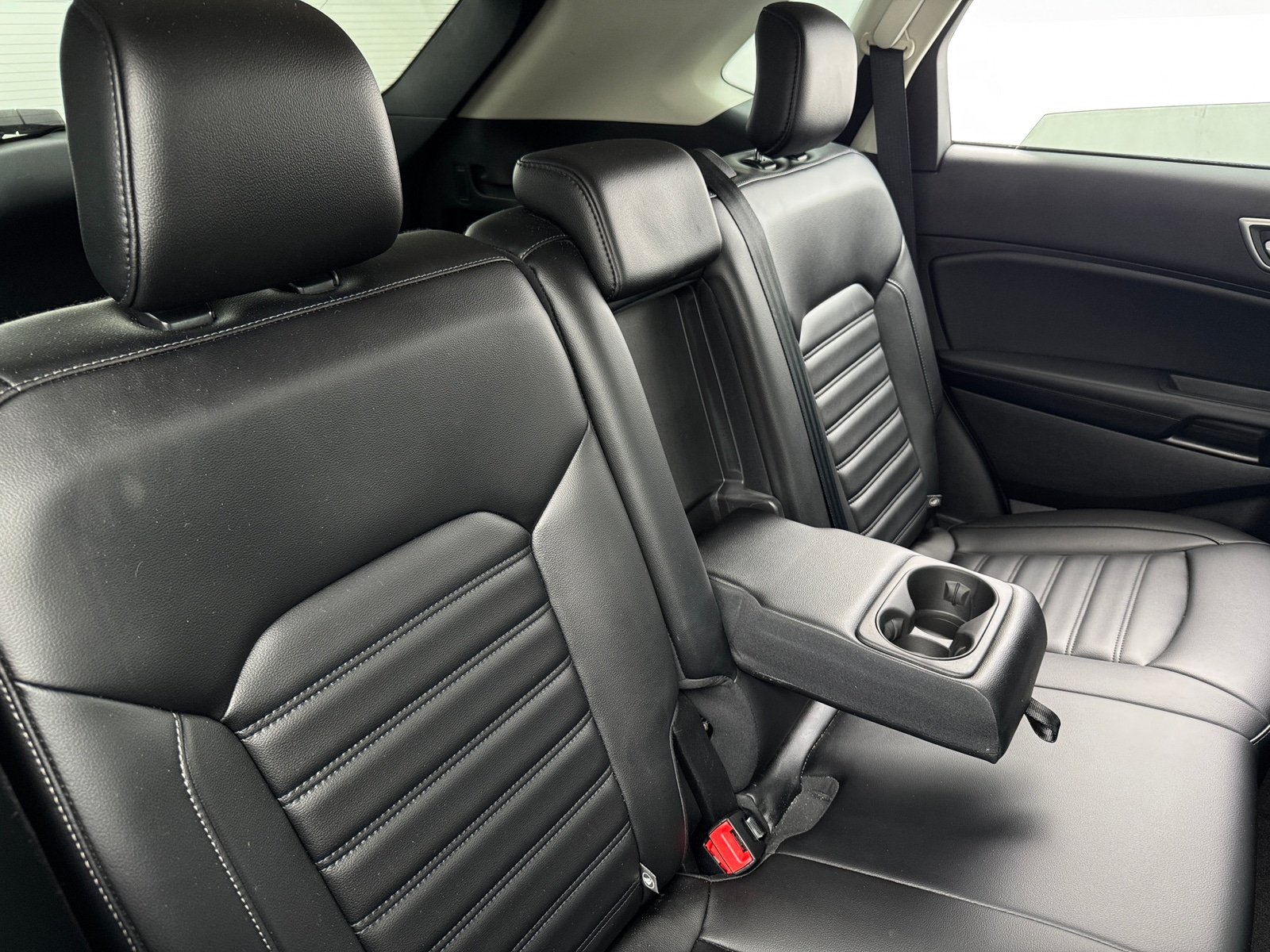 Thumbnail: 2020 Ford Edge - 5