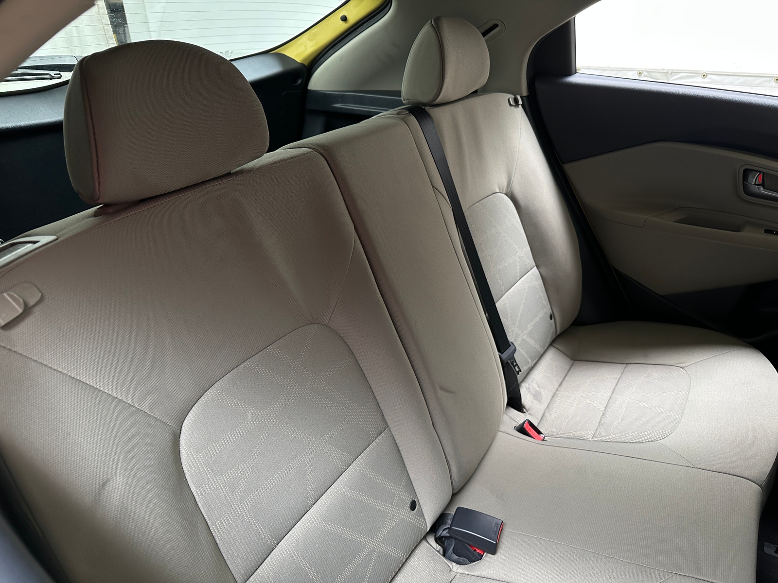 Thumbnail: 2016 Kia Rio - 6