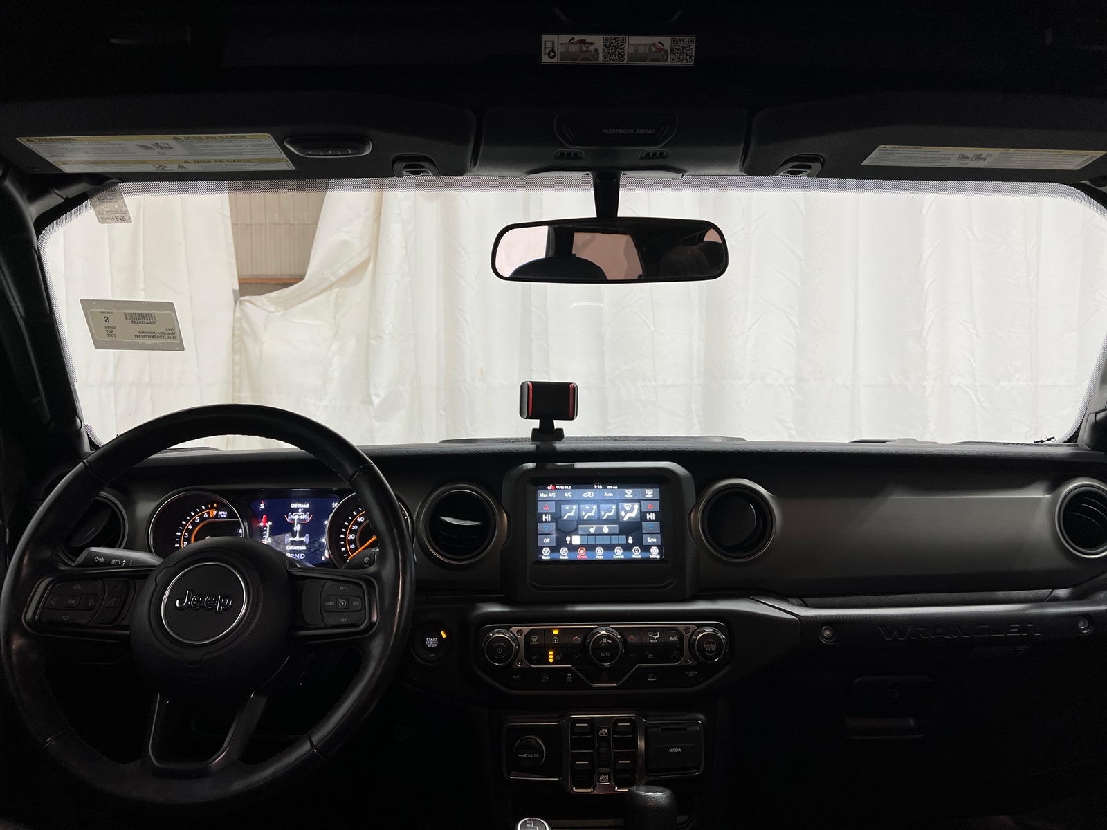 Thumbnail: 2022 Jeep Wrangler - 3