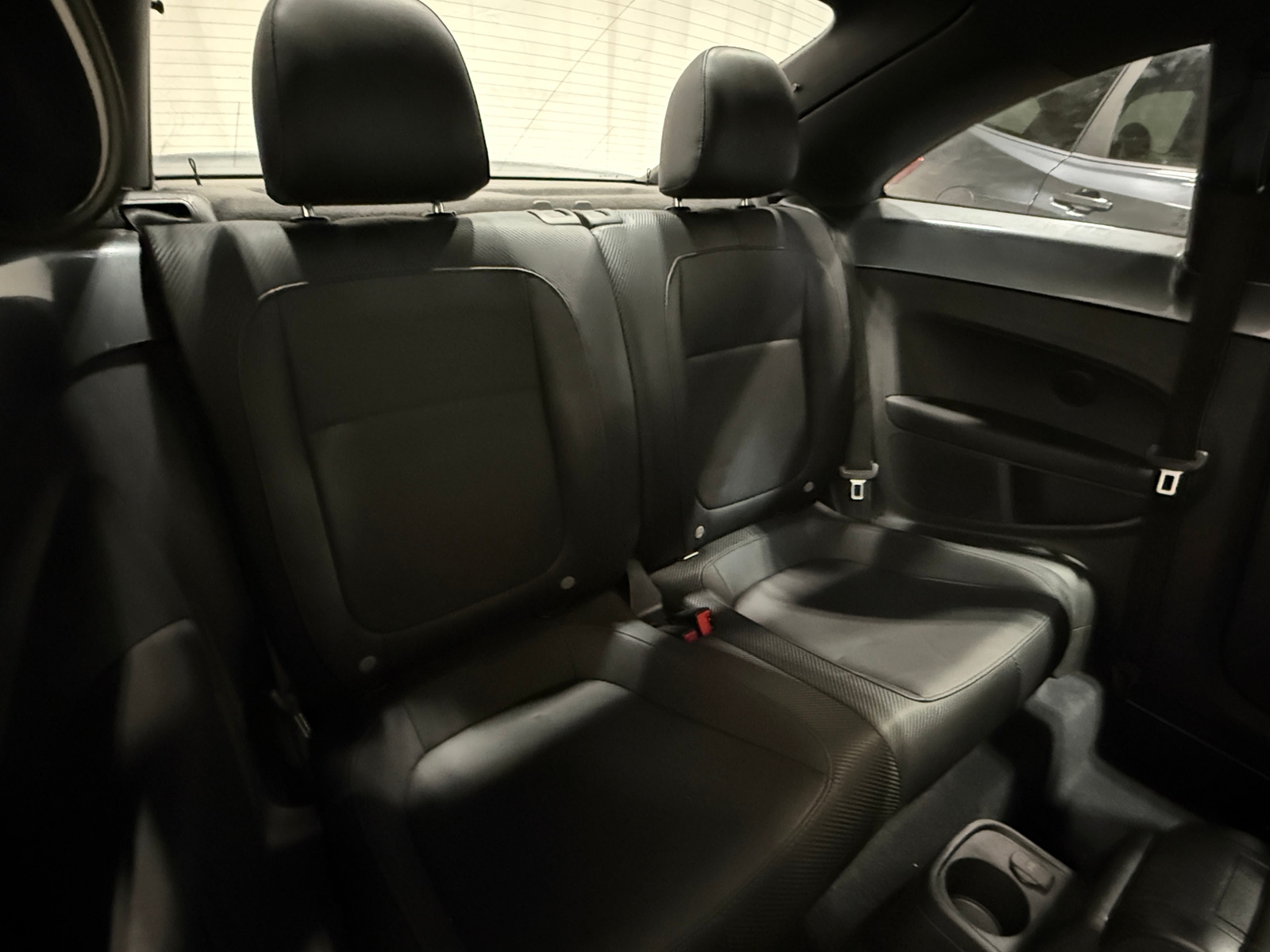 Thumbnail: 2013 Volkswagen Beetle - 5