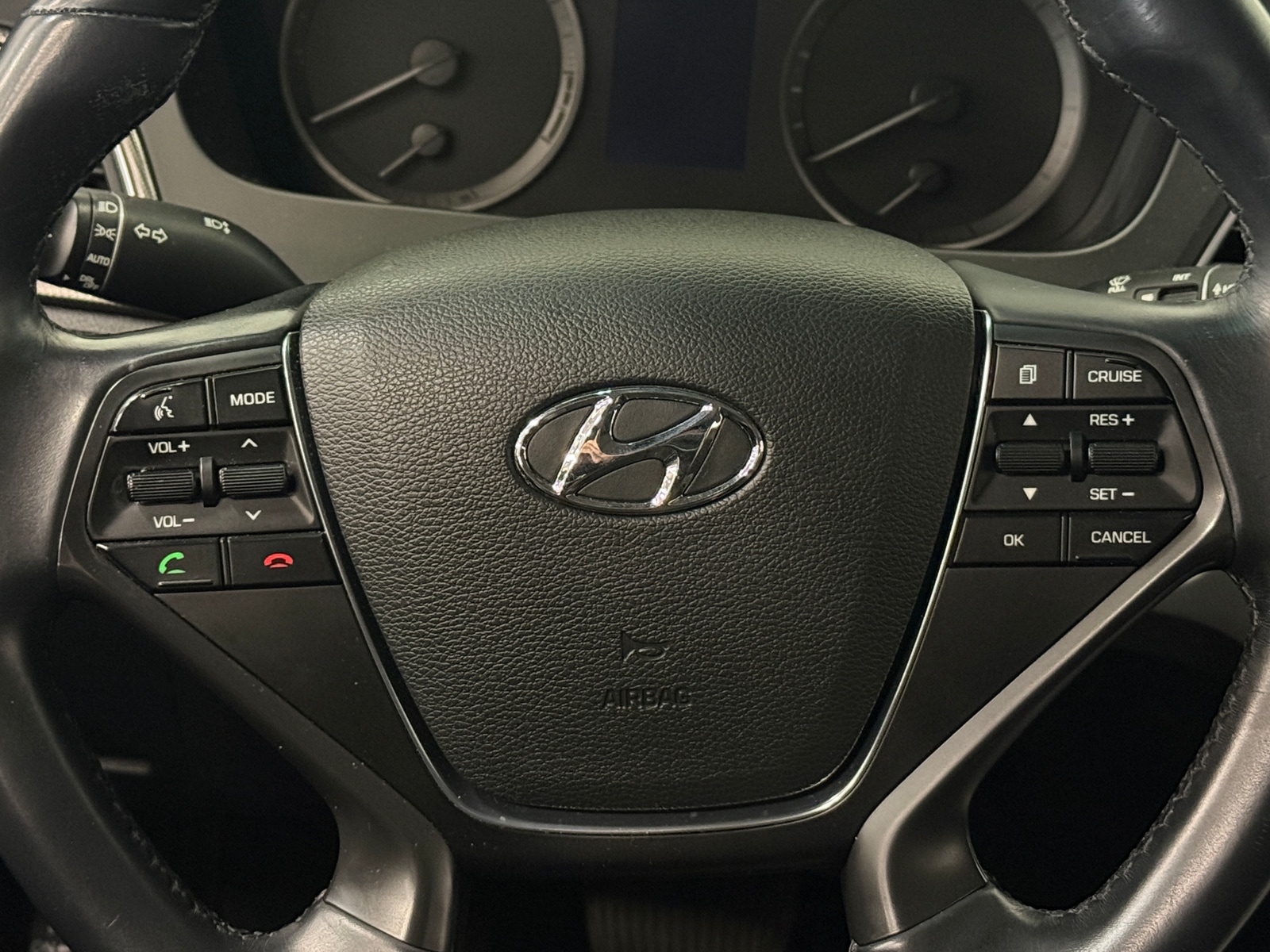 Thumbnail: 2016 Hyundai Sonata - 4