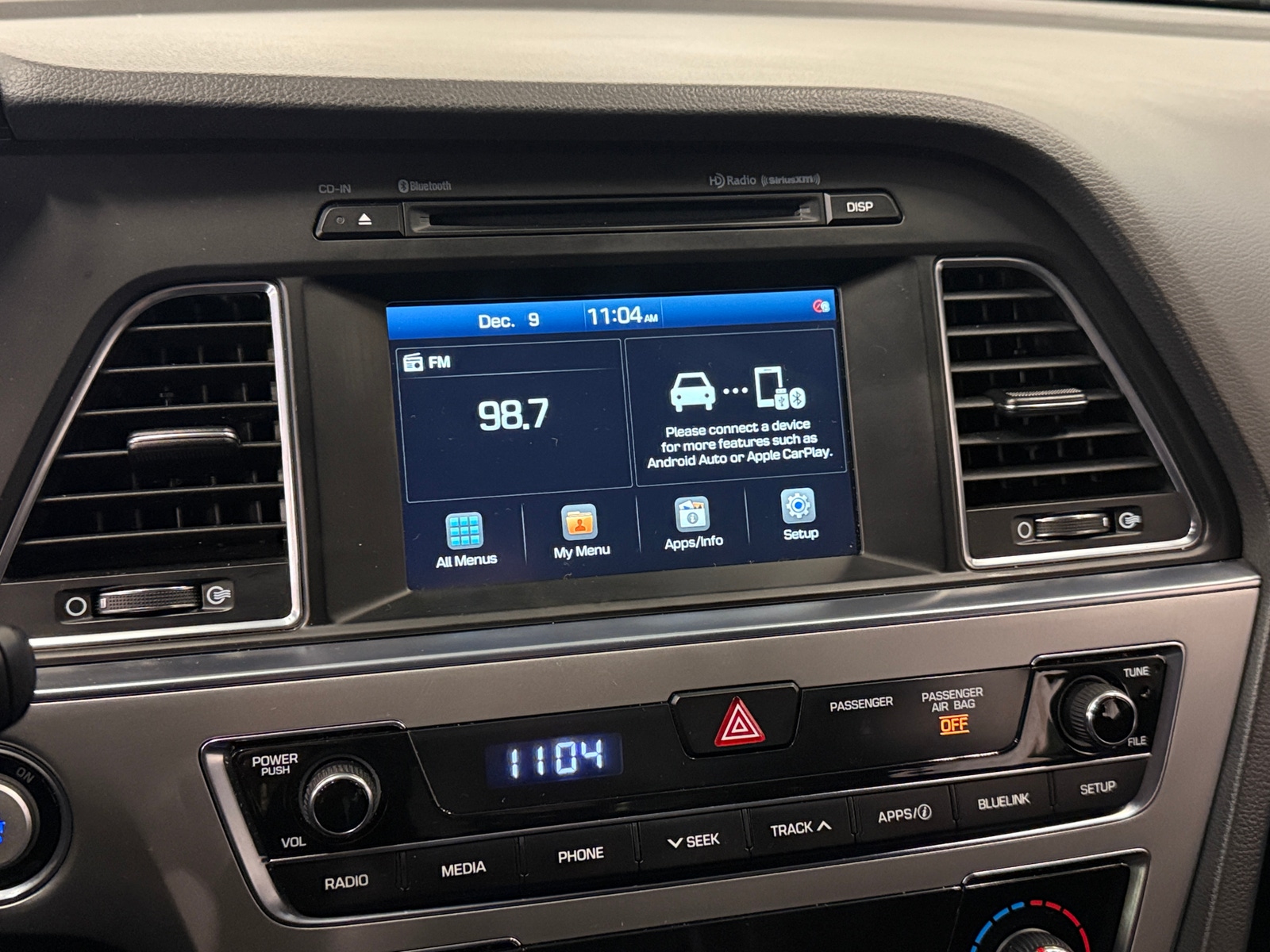 Thumbnail: 2016 Hyundai Sonata - 3