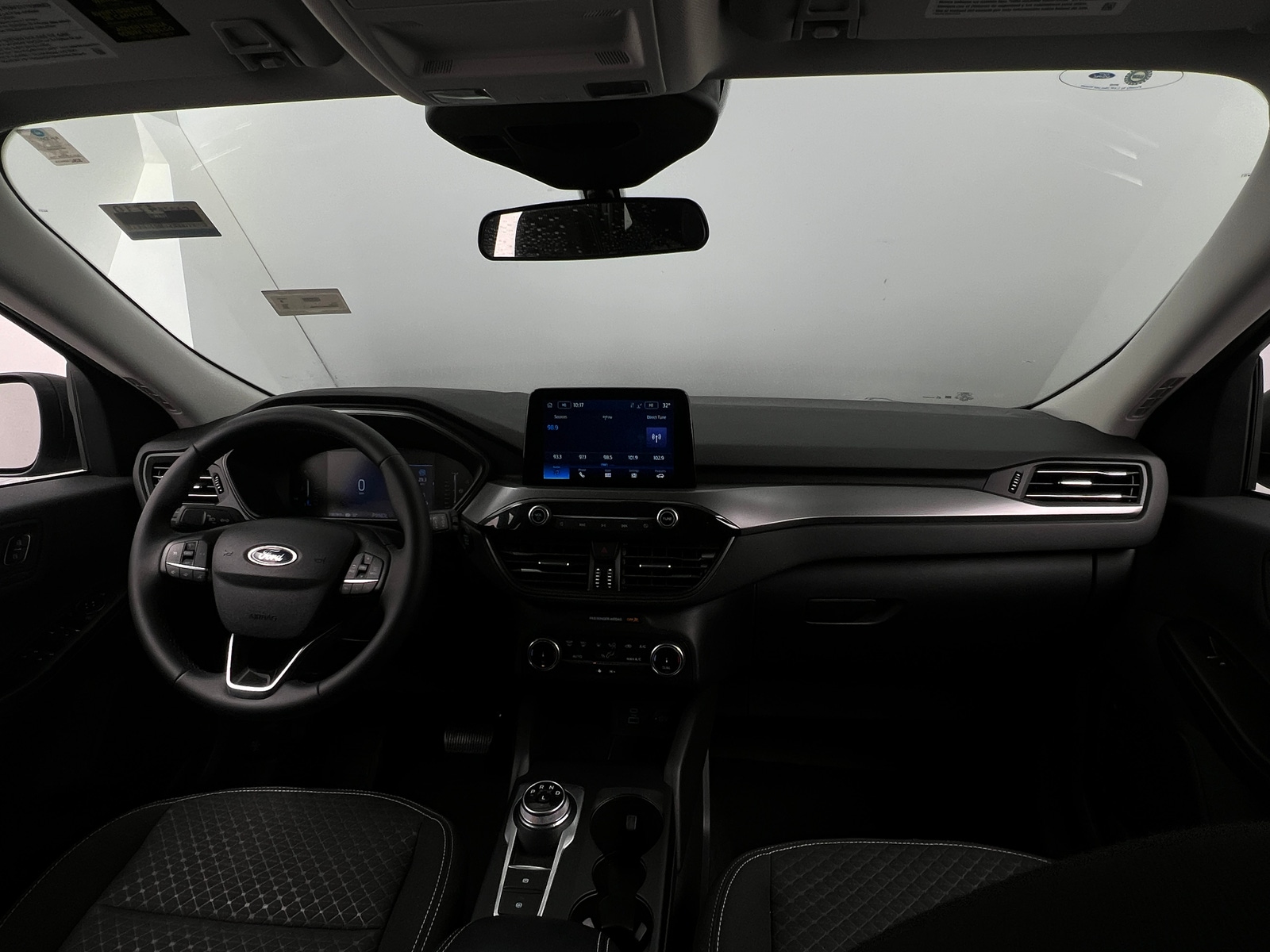 Thumbnail: 2023 Ford Escape - 3