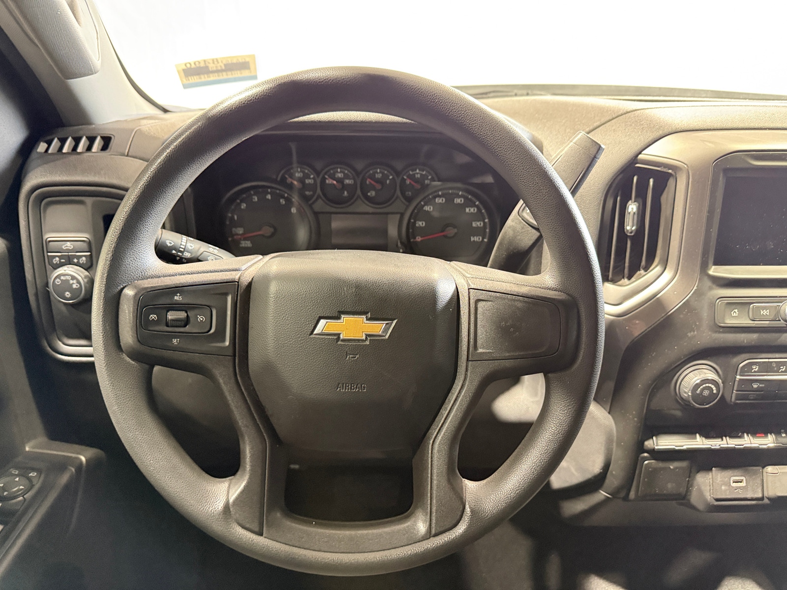 Thumbnail: 2020 Chevrolet Silverado 1500 - 5