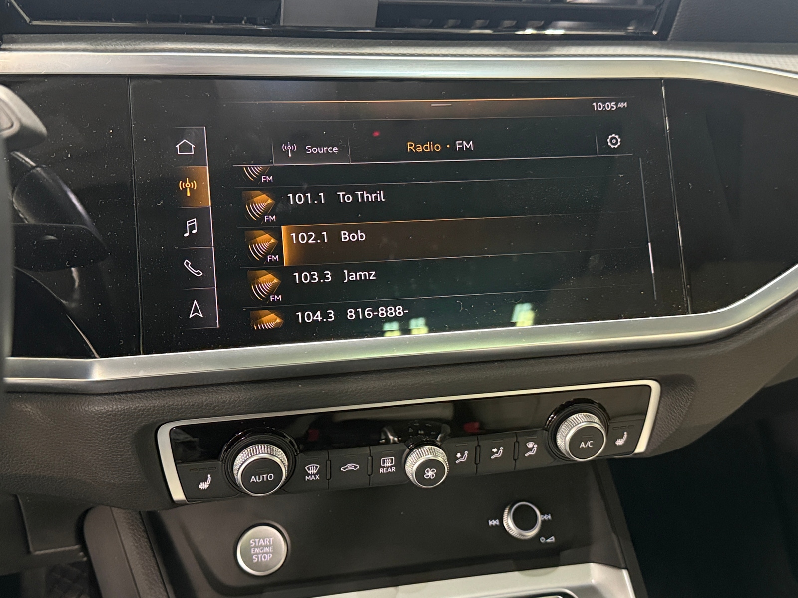 Thumbnail: 2020 Audi Q3 - 3