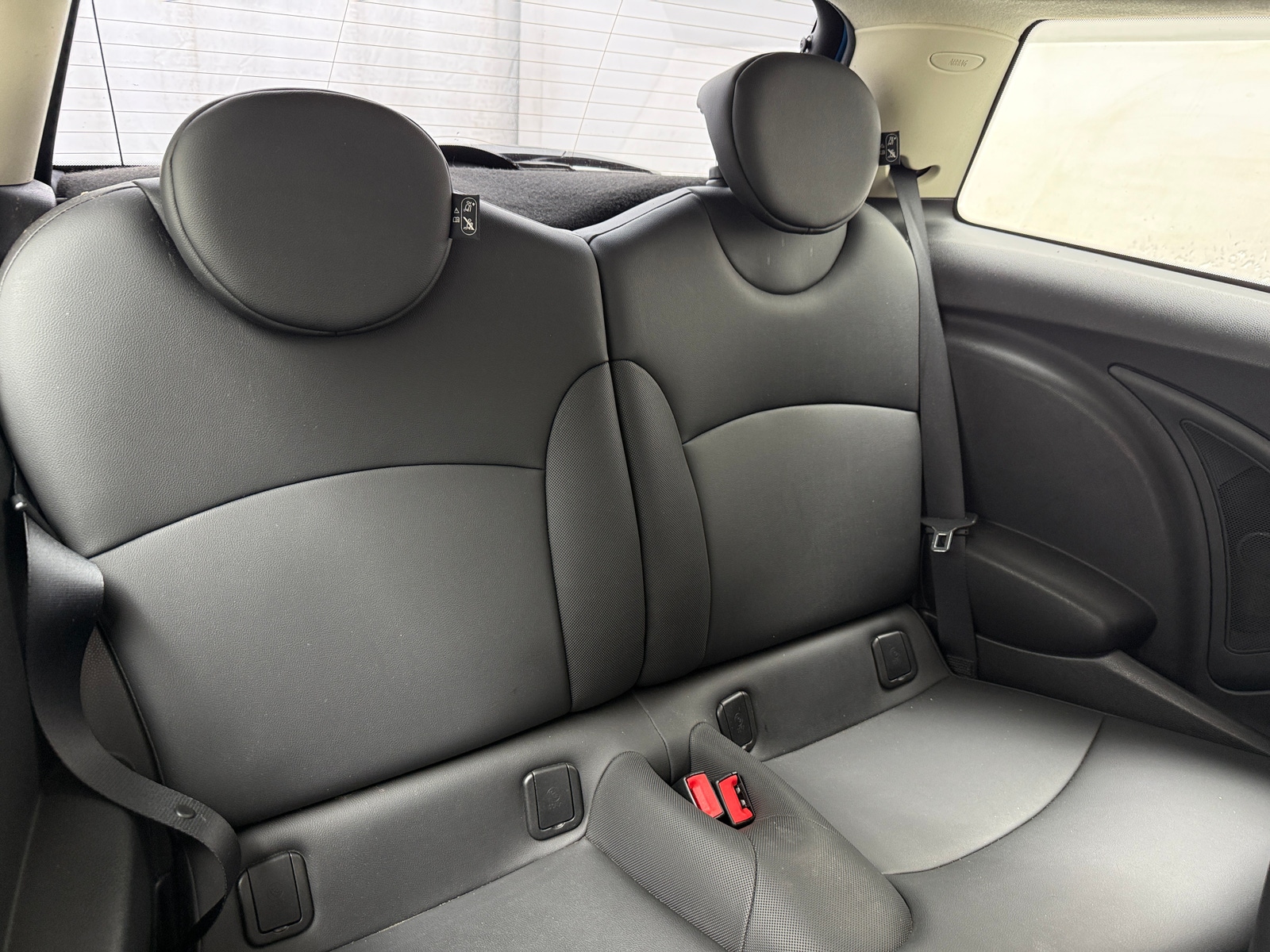 Thumbnail: 2013 MINI Cooper Hardtop - 6