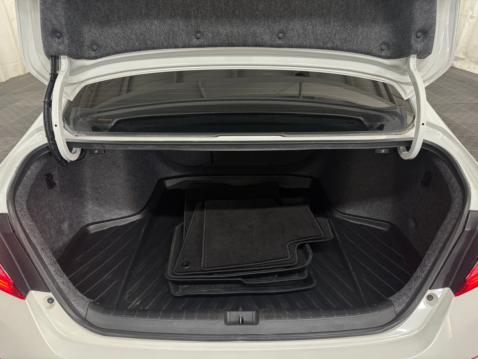 Thumbnail: 2018 Honda Accord - 7