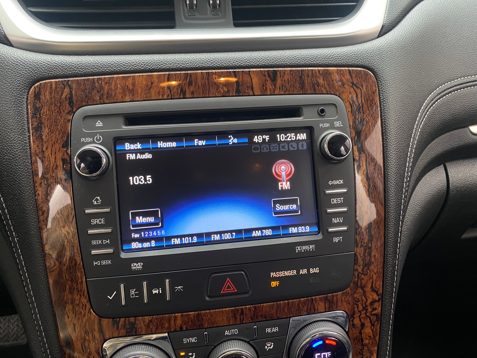 Thumbnail: 2013 Chevrolet Traverse - 3