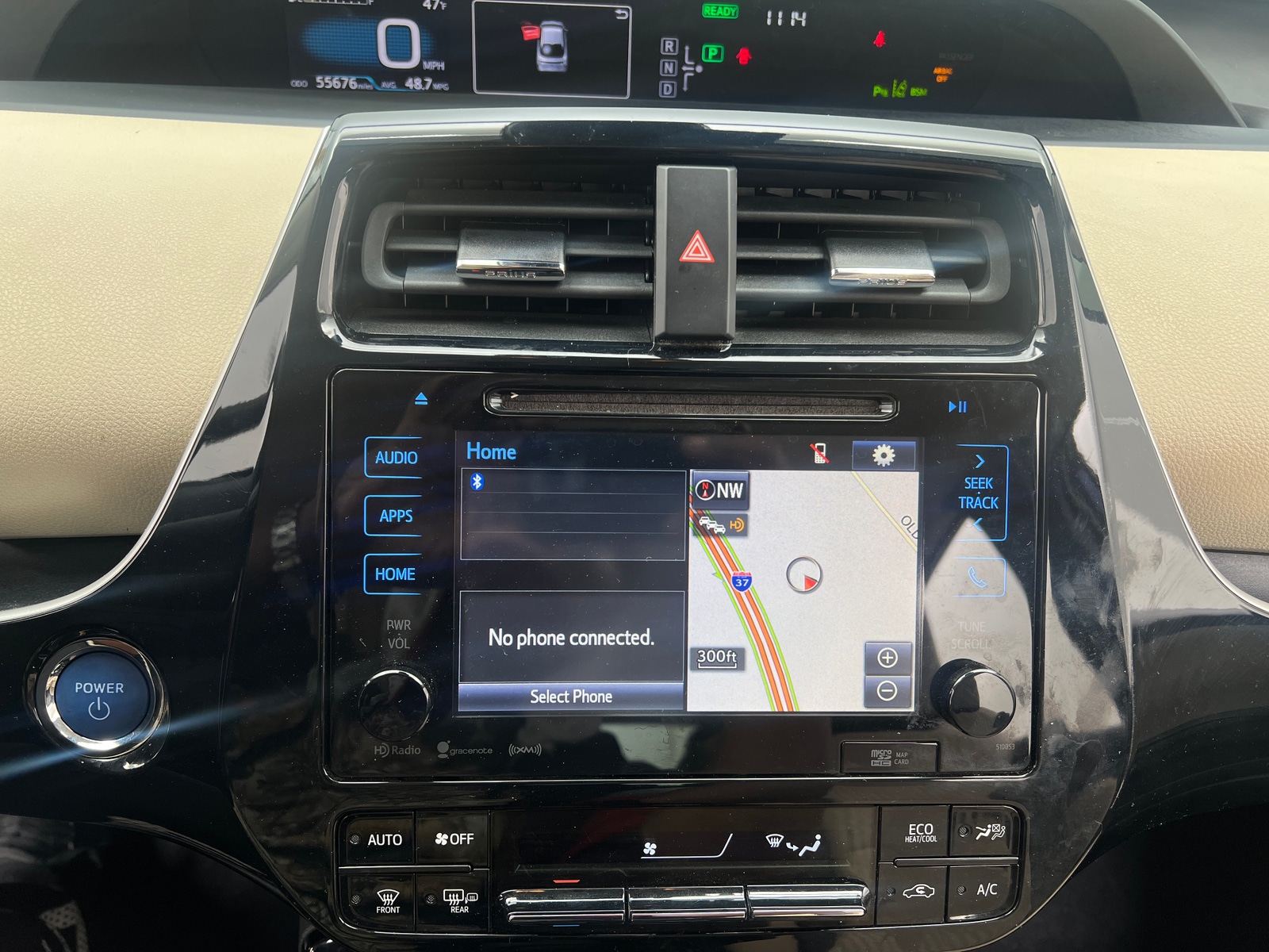 Thumbnail: 2017 Toyota Prius - 4