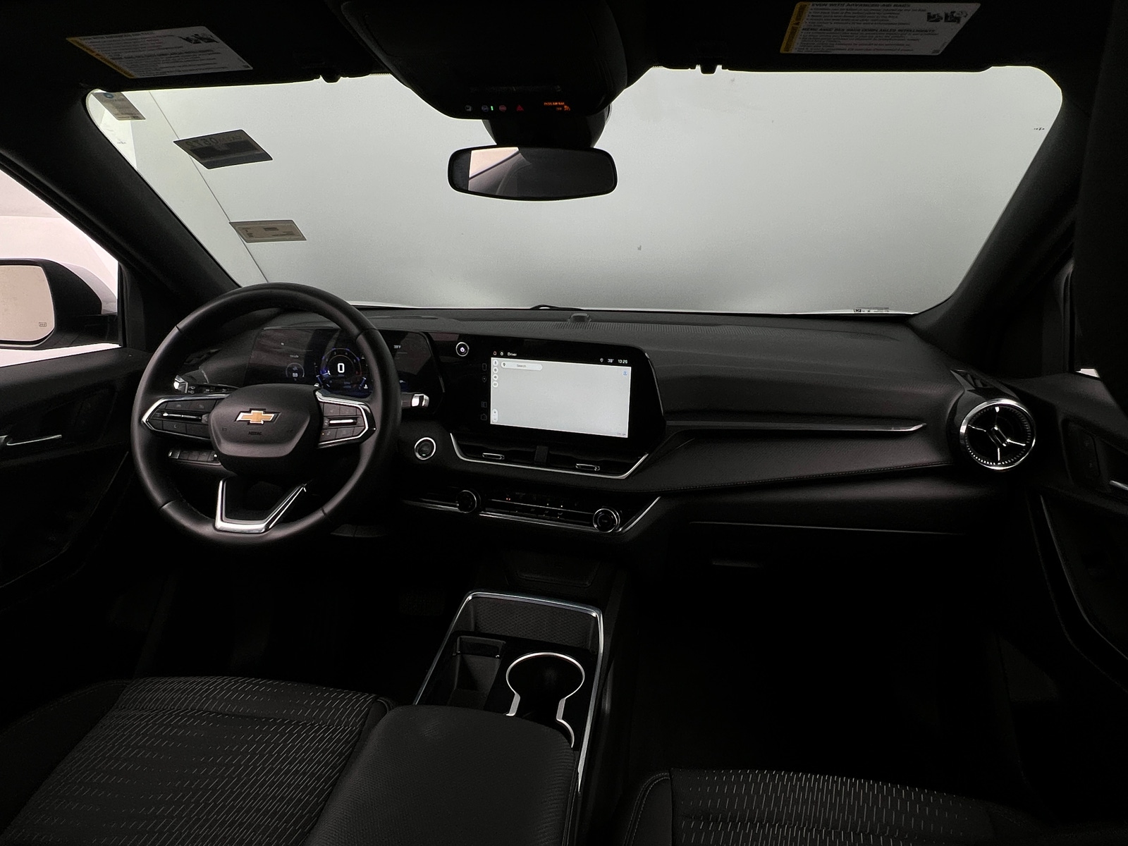 Thumbnail: 2025 Chevrolet Equinox - 3