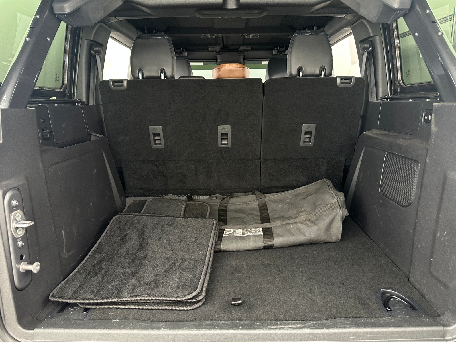 Thumbnail: 2023 Ford Bronco - 6