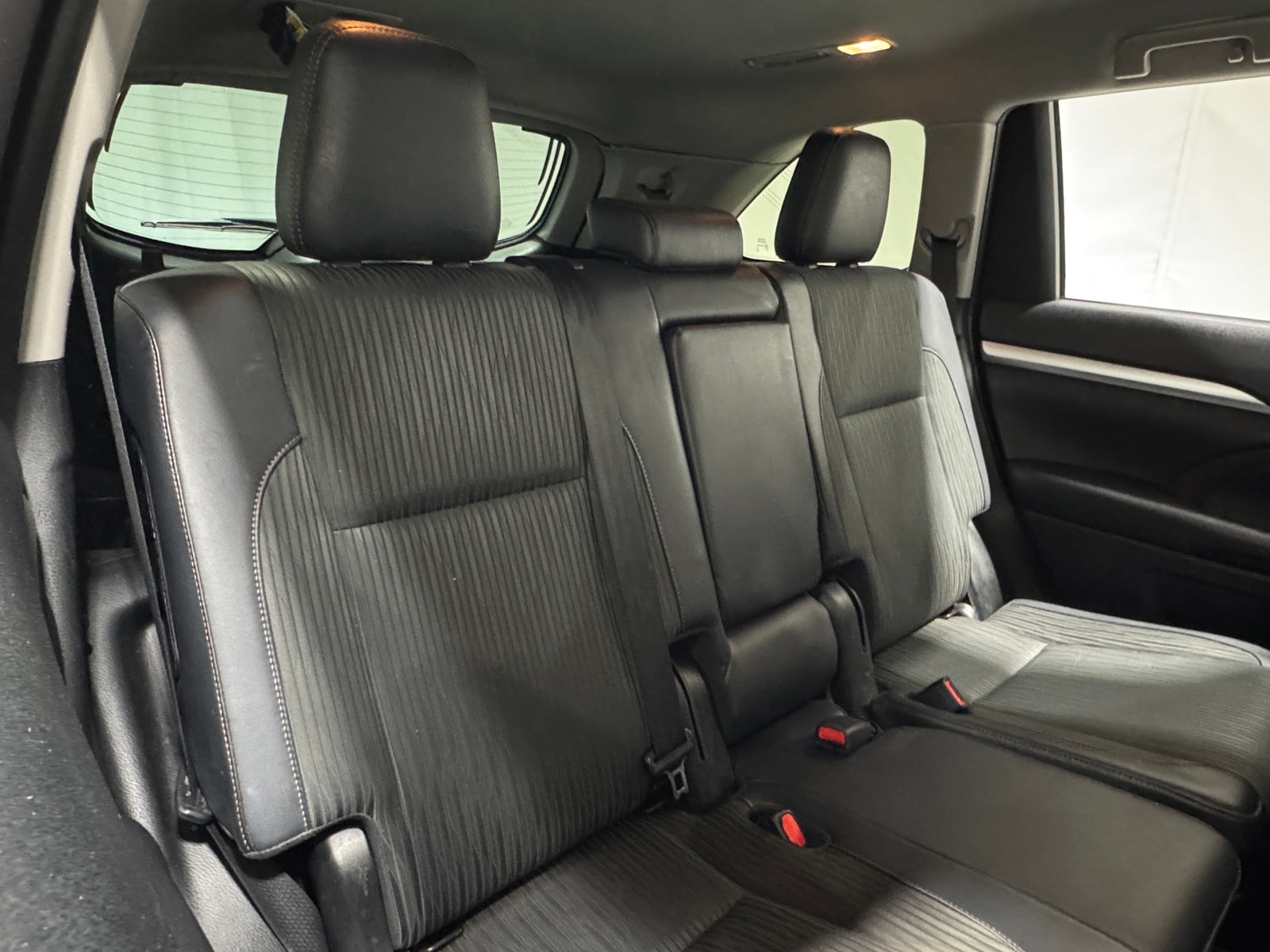 Thumbnail: 2019 Toyota Highlander - 6