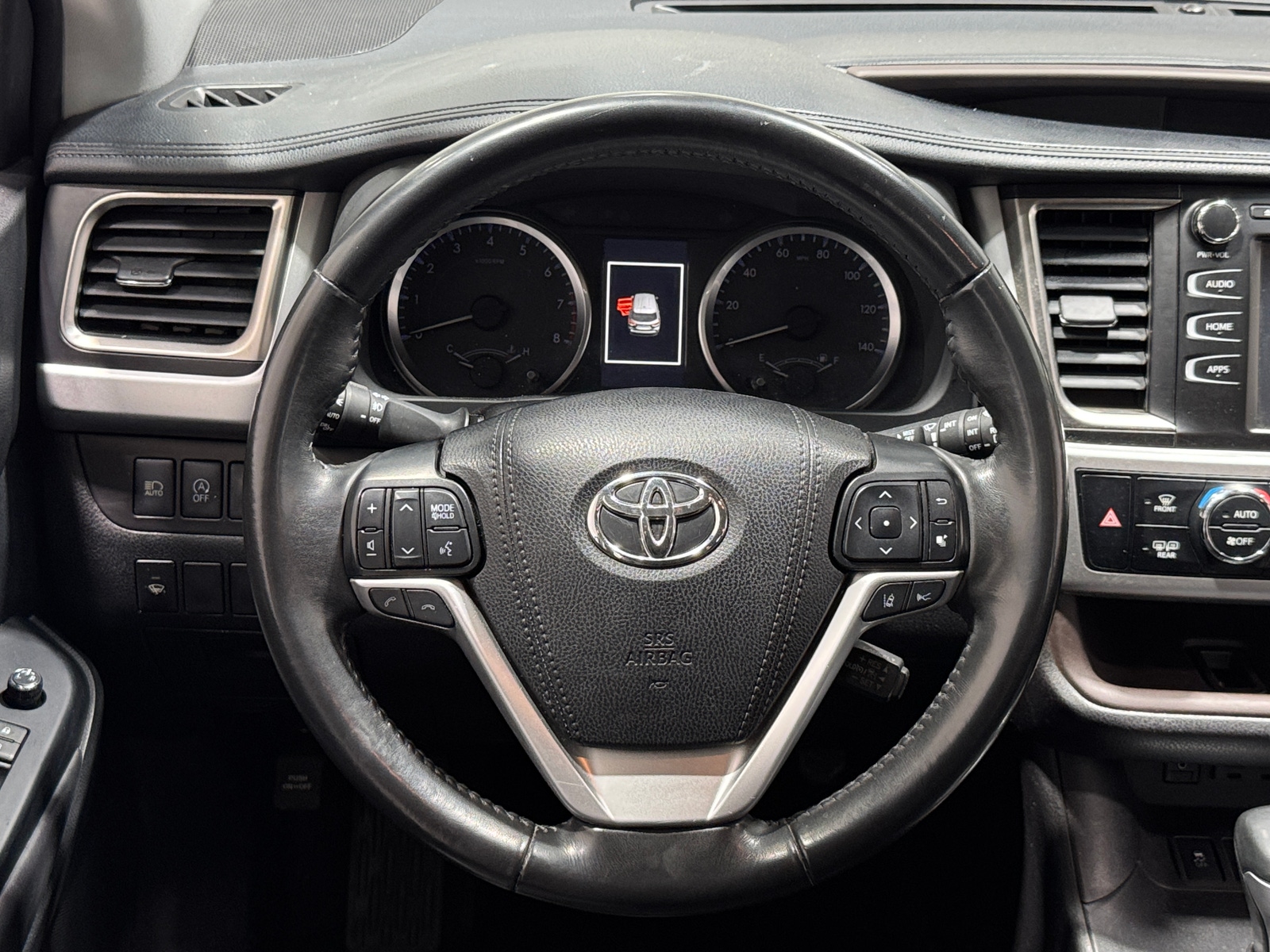 Thumbnail: 2019 Toyota Highlander - 5