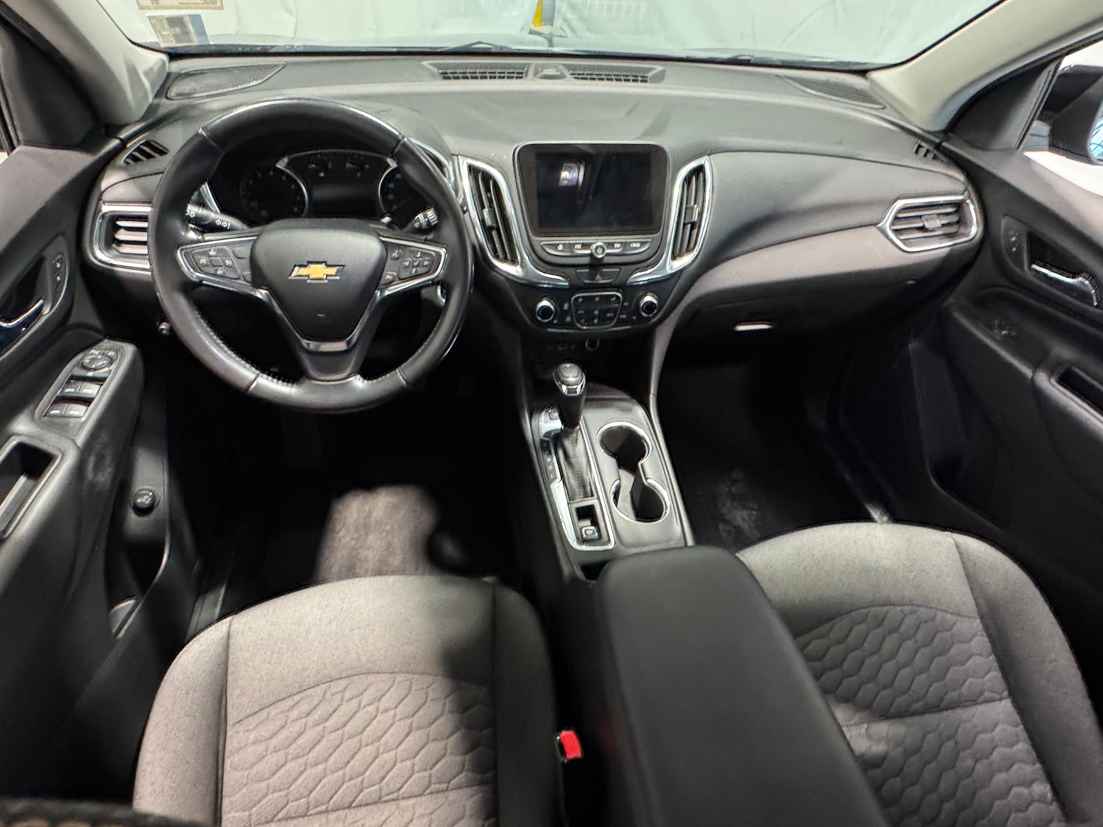 Thumbnail: 2019 Chevrolet Equinox - 3