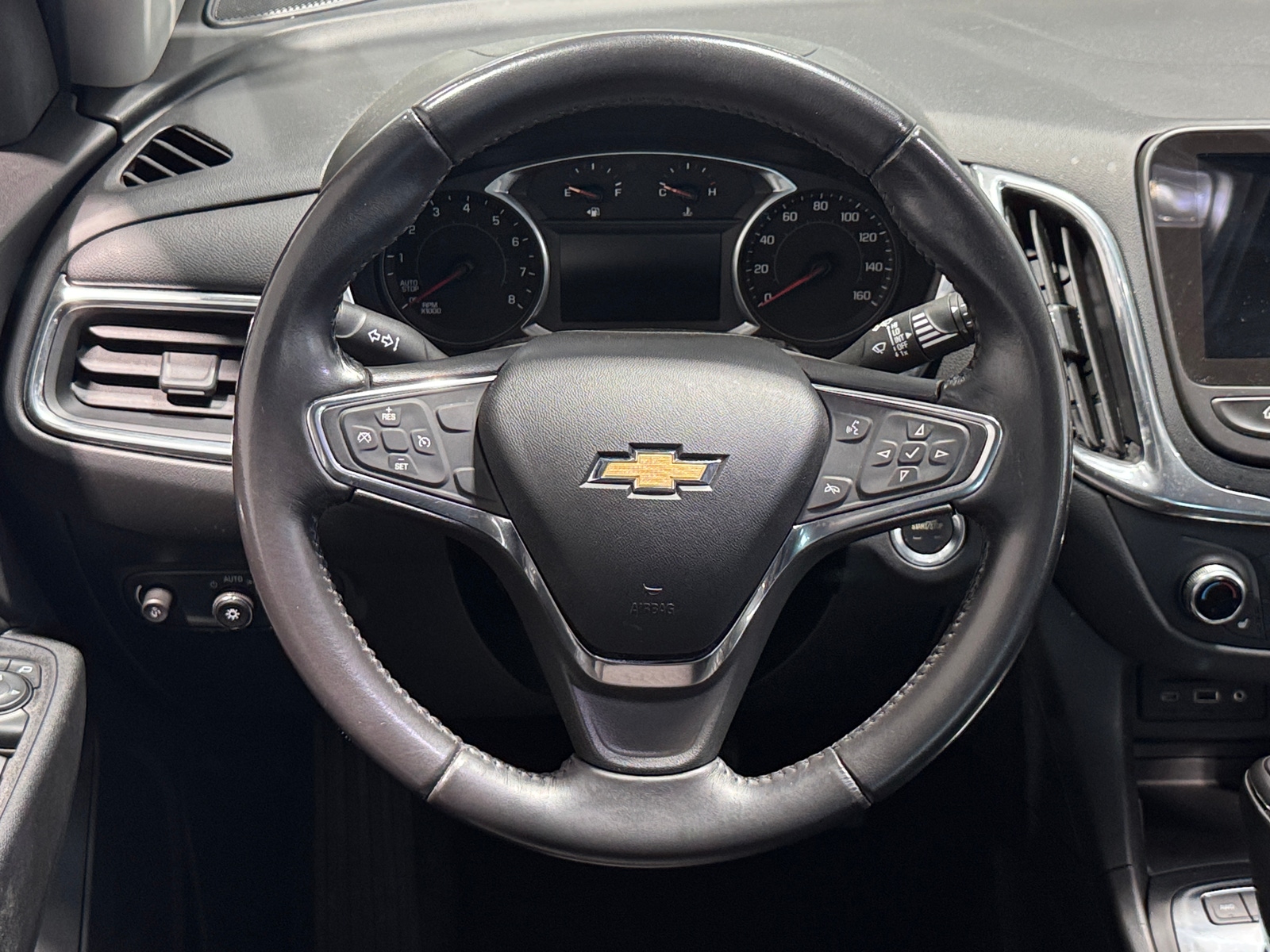 Thumbnail: 2019 Chevrolet Equinox - 5