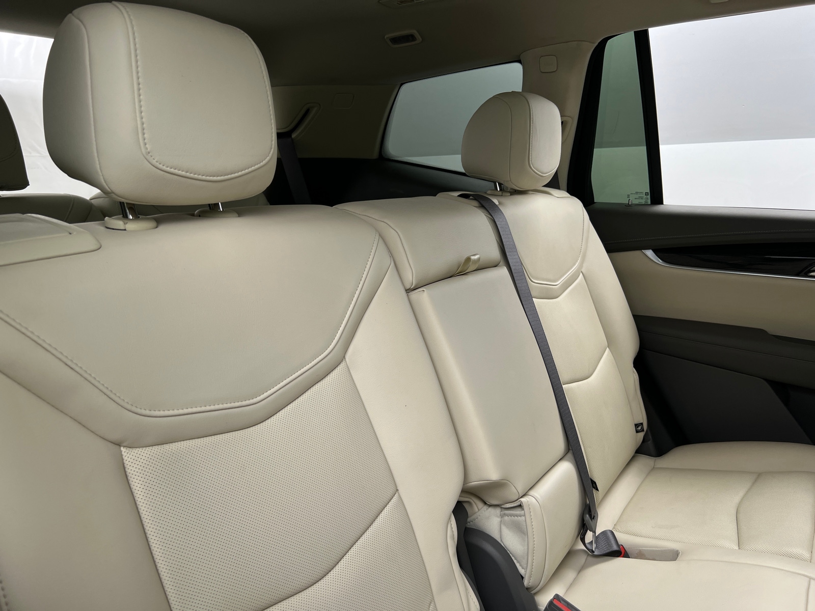 Thumbnail: 2021 Cadillac XT6 - 5