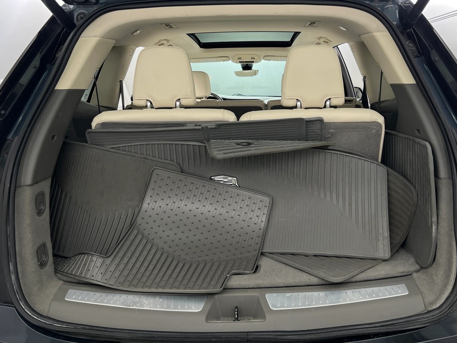 Thumbnail: 2021 Cadillac XT6 - 6