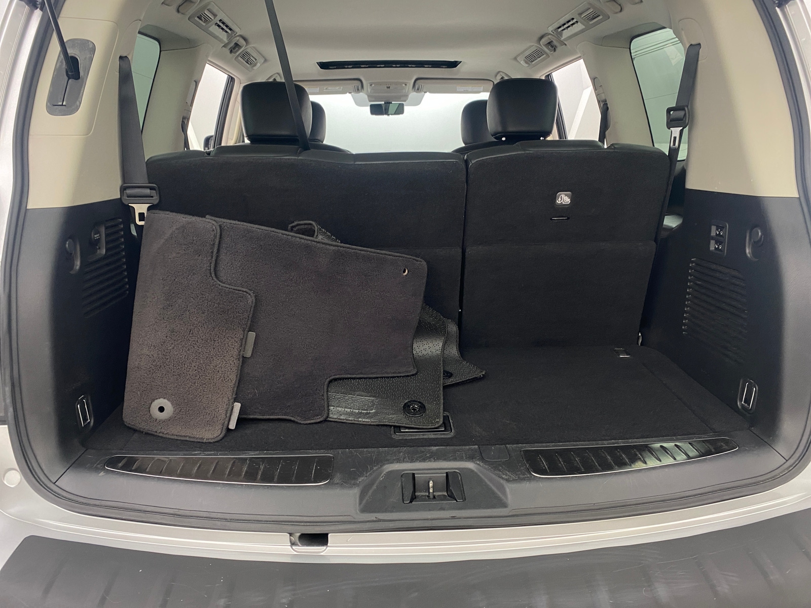 Thumbnail: 2020 INFINITI QX80 - 6