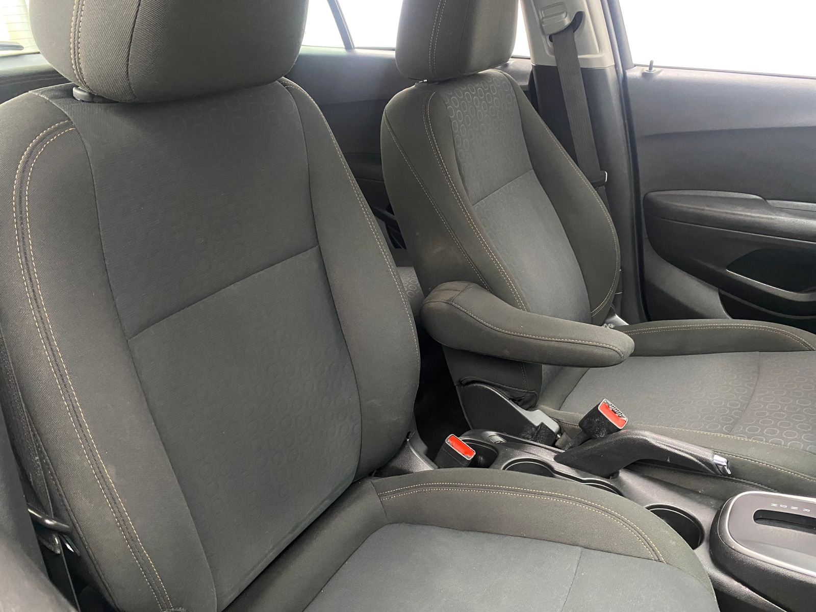 Thumbnail: 2020 Chevrolet Trax - 2