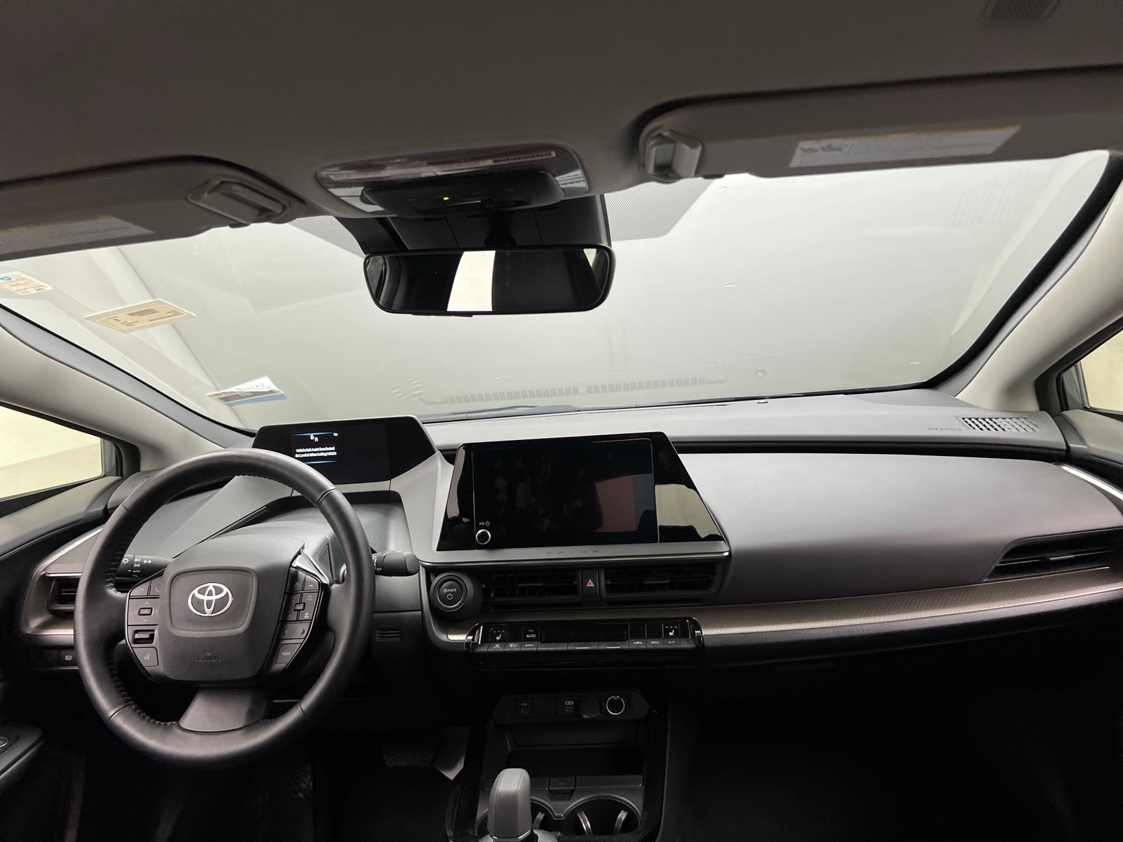 Thumbnail: 2024 Toyota Prius - 3