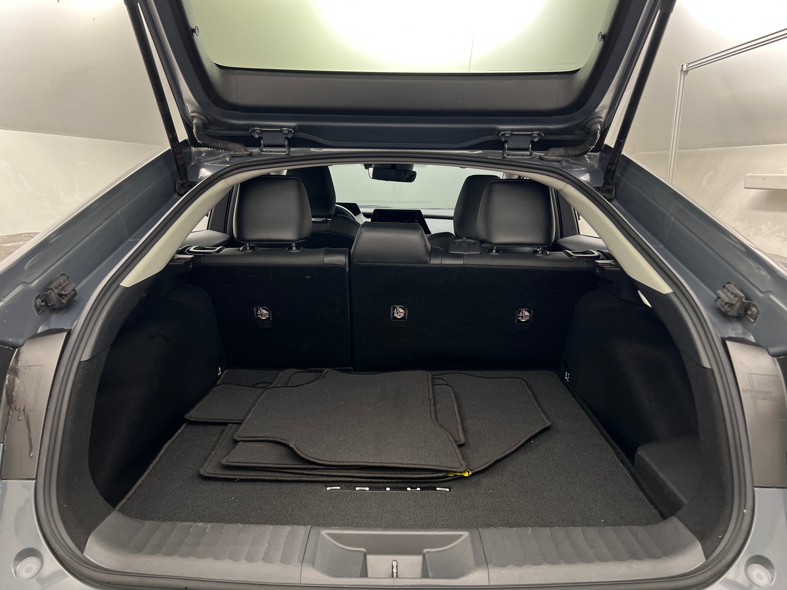 Thumbnail: 2024 Toyota Prius - 7