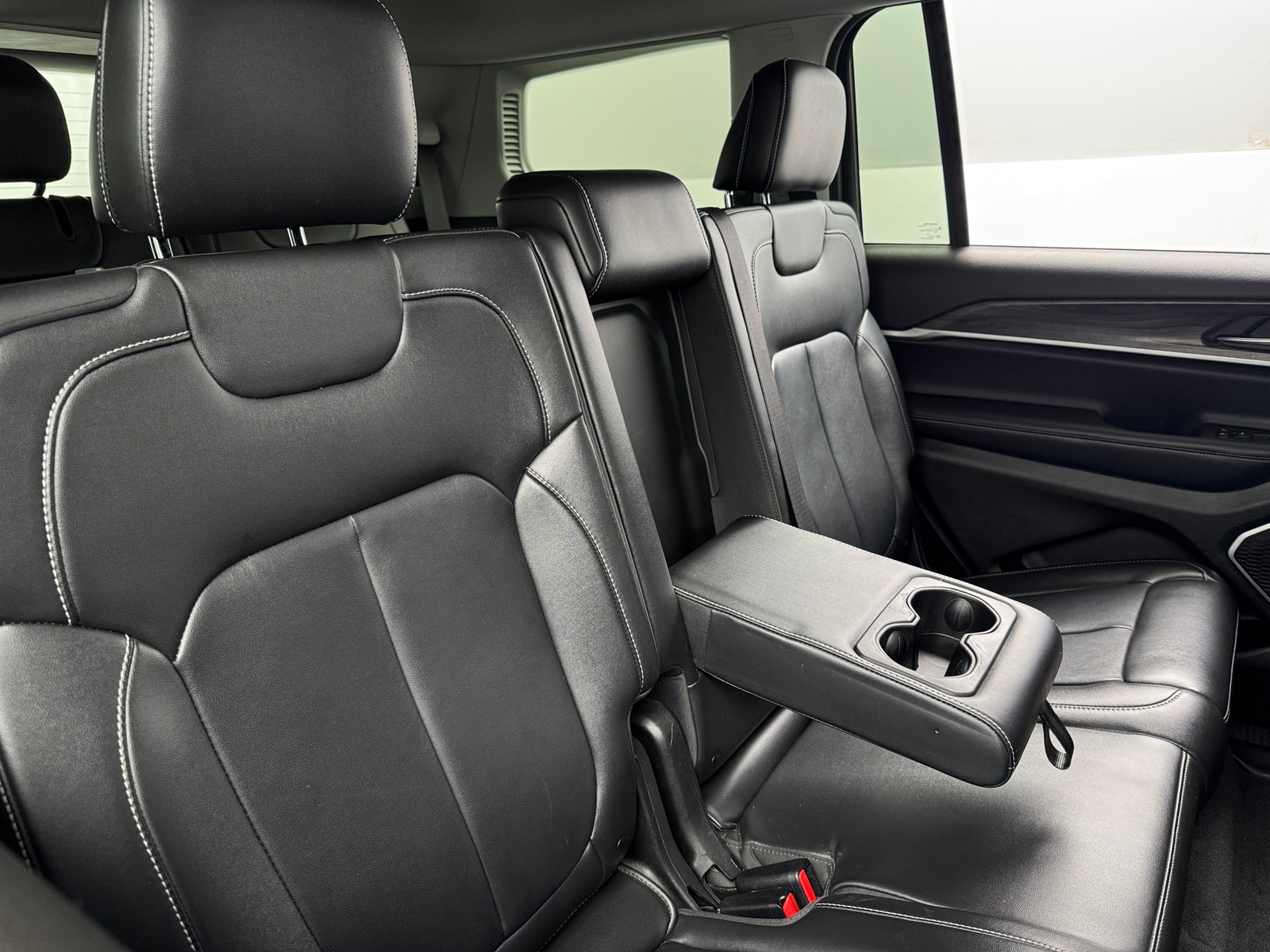 Thumbnail: 2021 Jeep Grand Cherokee L - 5