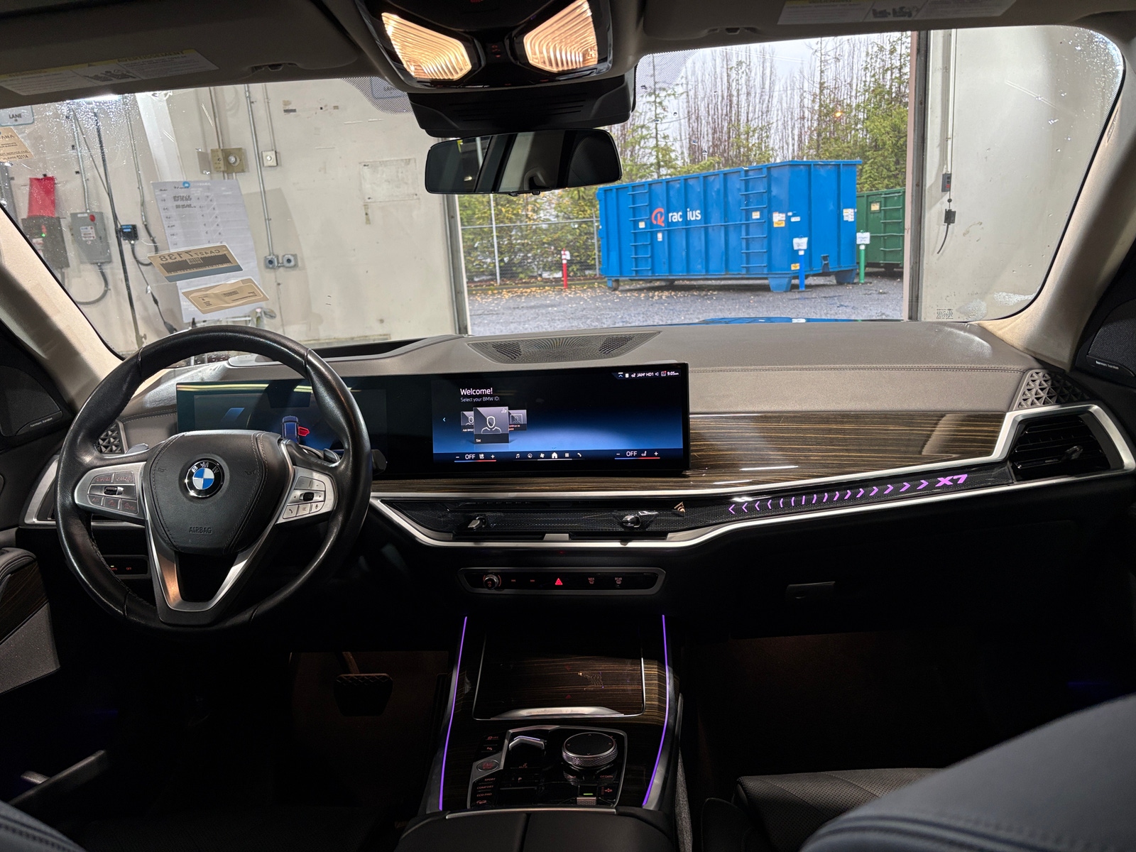 Thumbnail: 2024 BMW X7 - 2