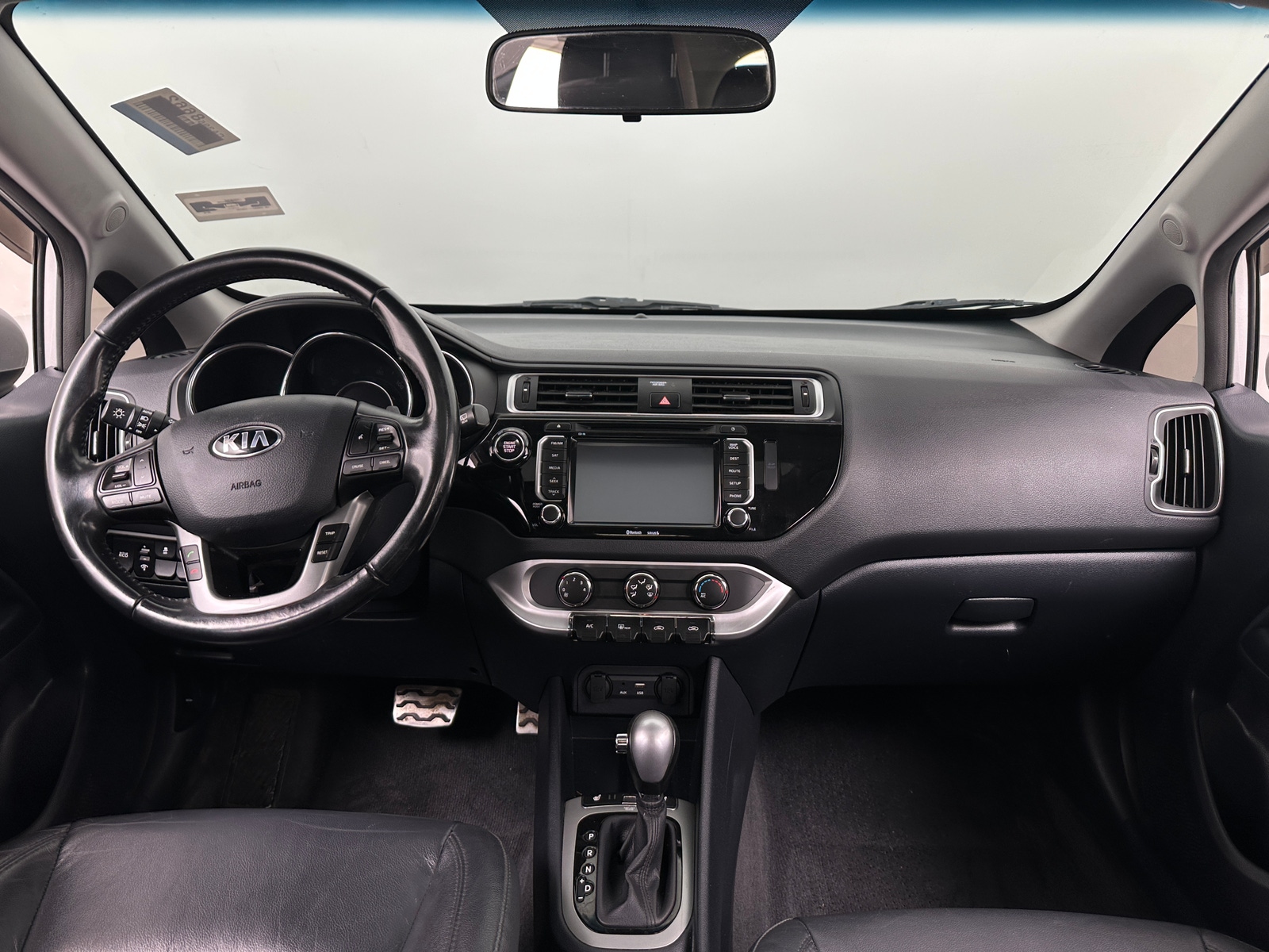 Thumbnail: 2016 Kia Rio - 2