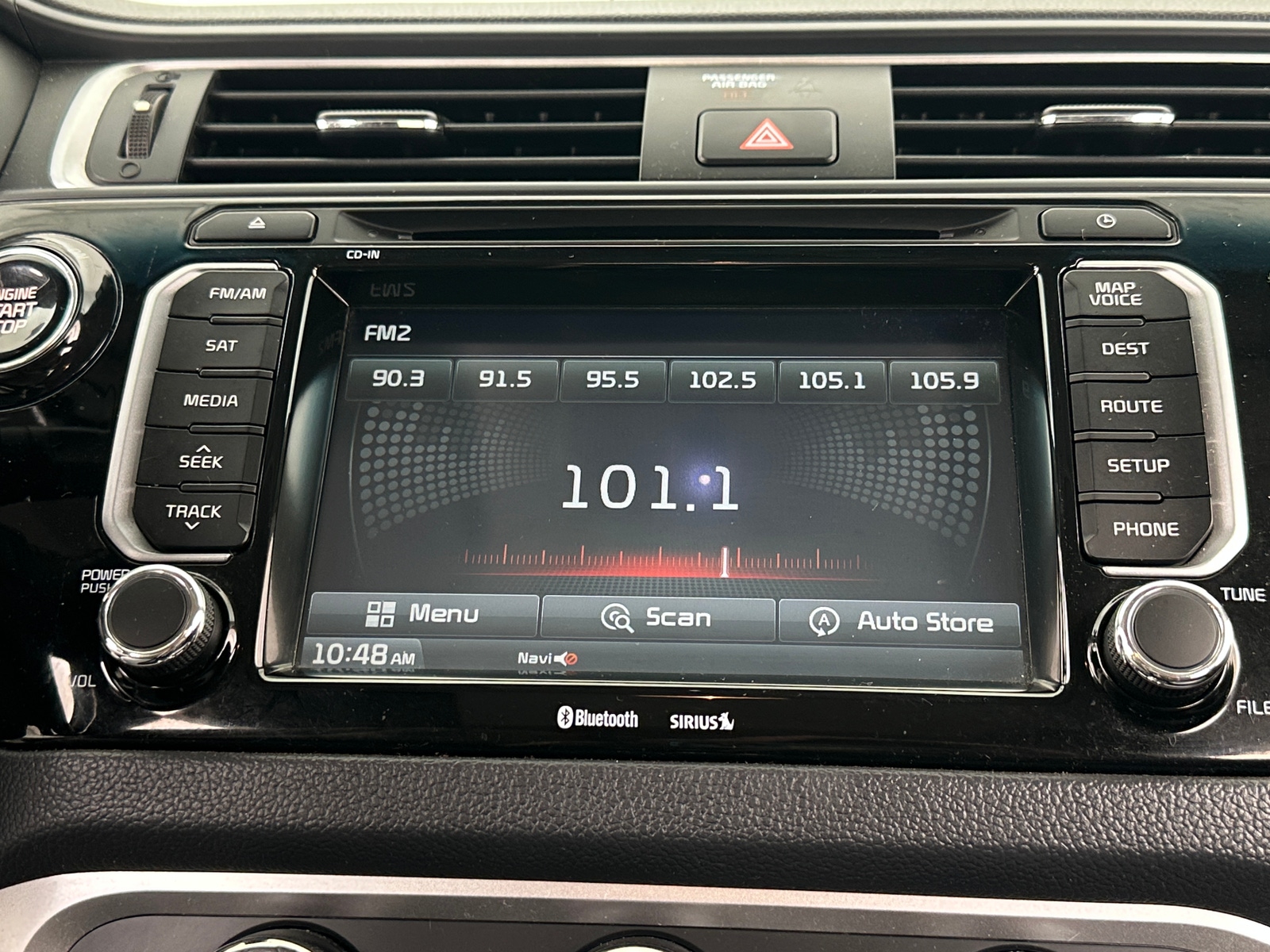 Thumbnail: 2016 Kia Rio - 3