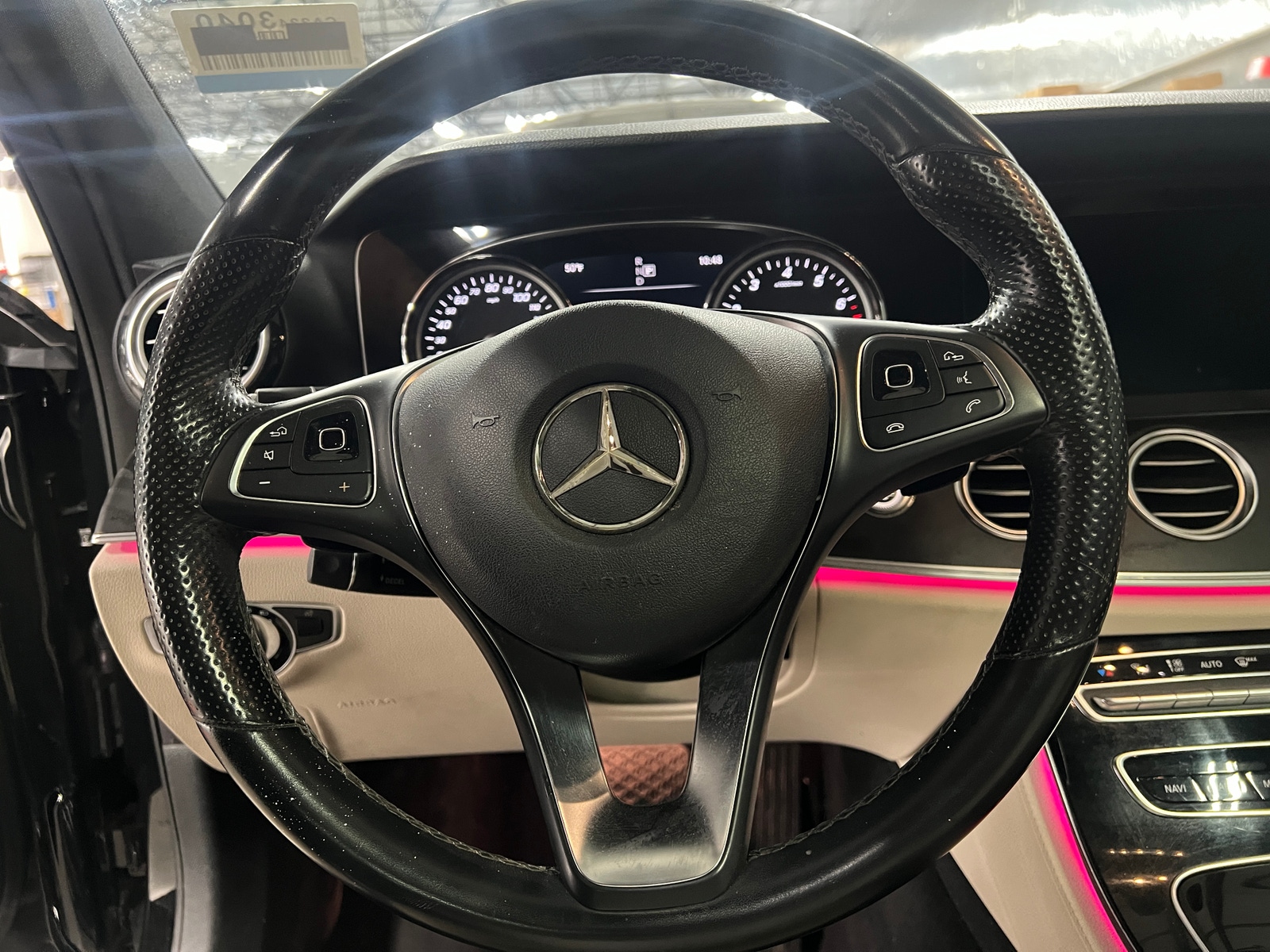 Thumbnail: 2017 Mercedes-Benz E-Class - 4