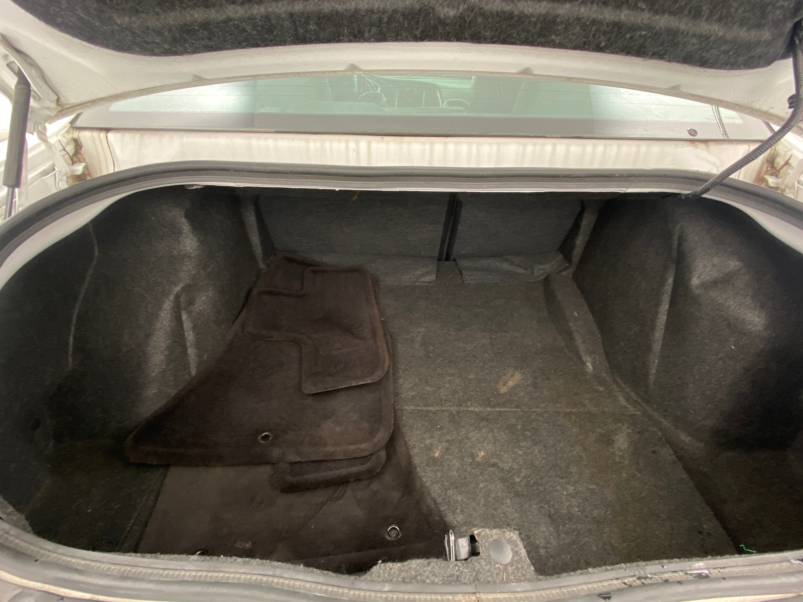 Thumbnail: 2018 Dodge Challenger - 4