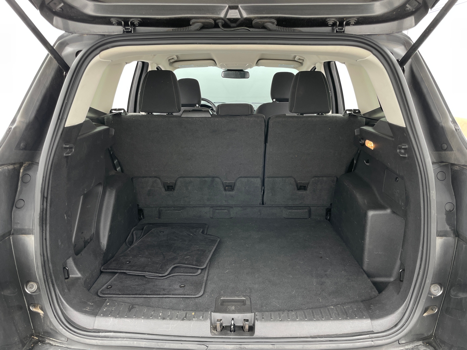 Thumbnail: 2019 Ford Escape - 7