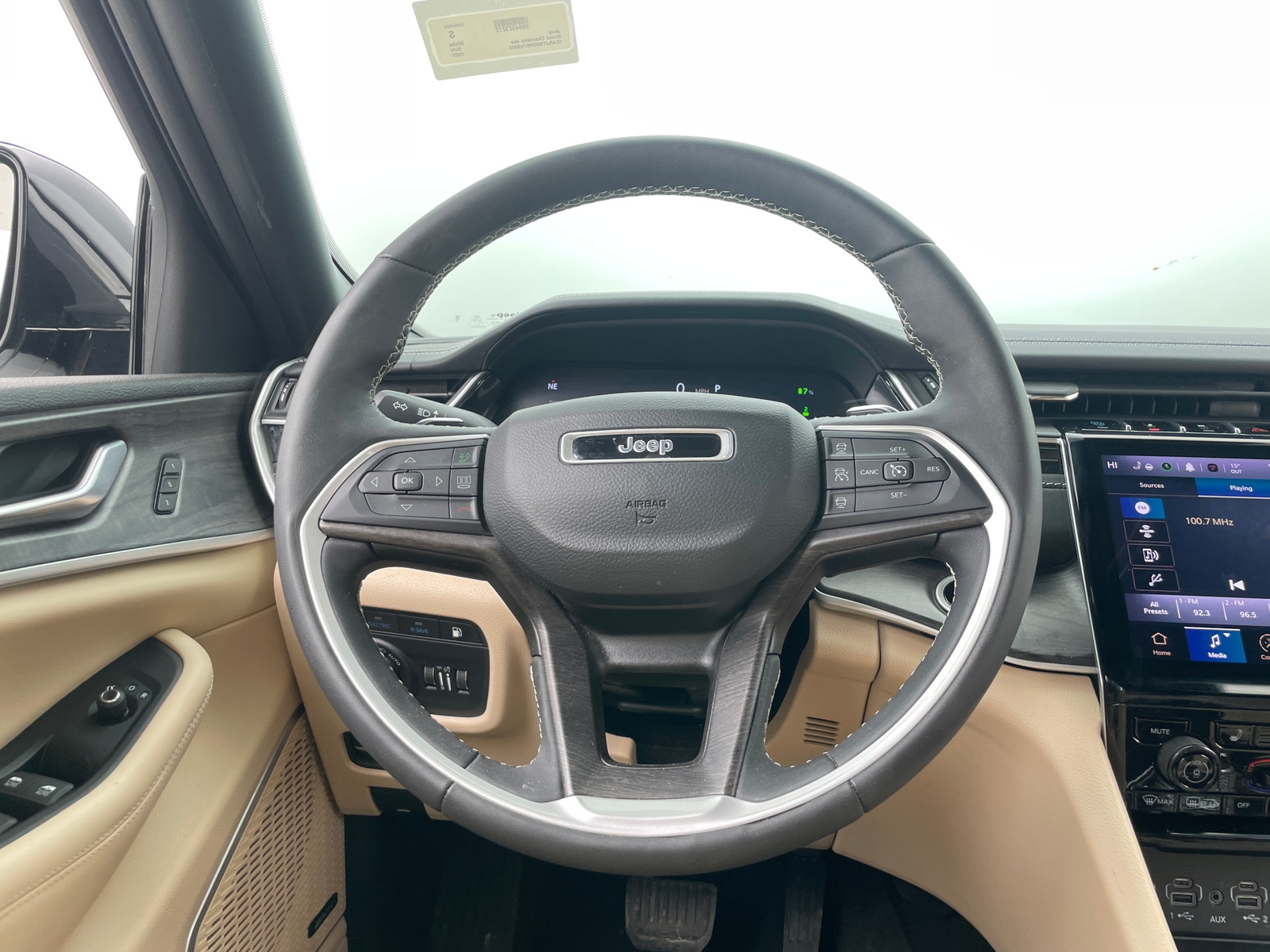 Thumbnail: 2022 Jeep Grand Cherokee - 4