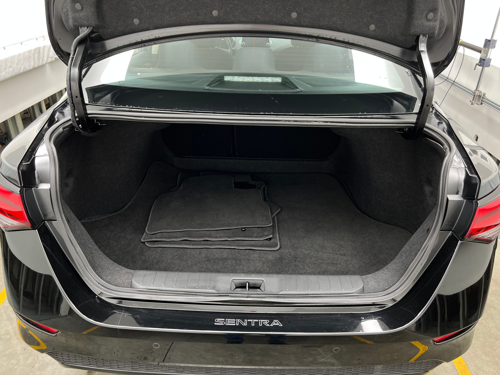 Thumbnail: 2025 Nissan Sentra - 7