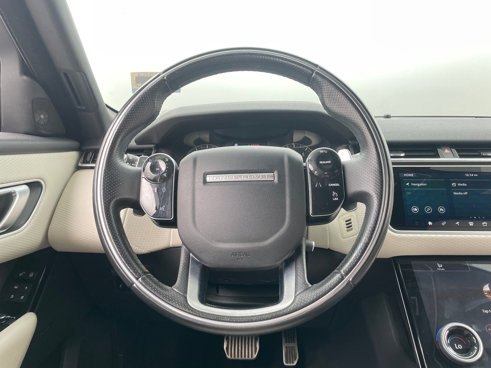 Thumbnail: 2020 Land Rover Range Rover Velar - 4