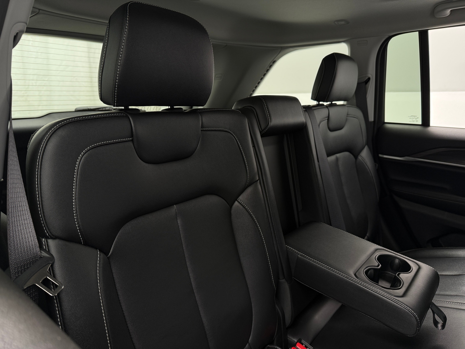 Thumbnail: 2024 Jeep Grand Cherokee - 5