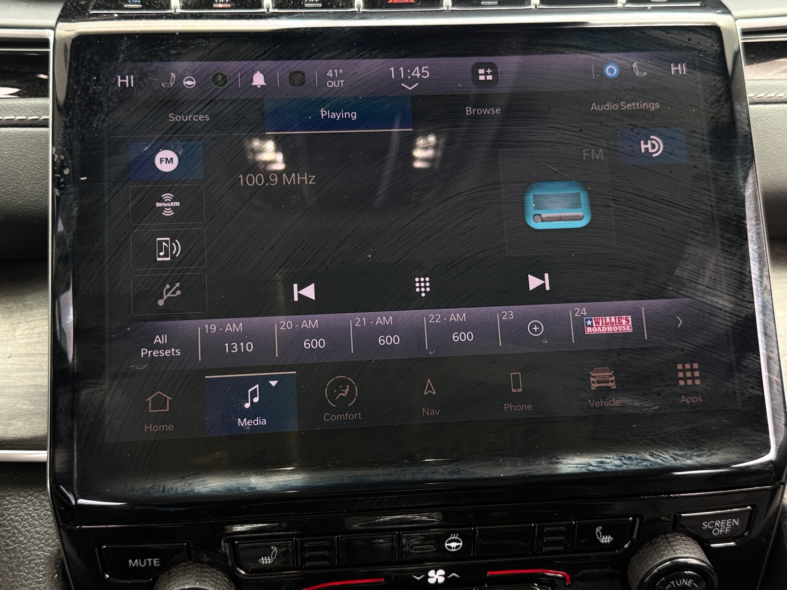 Thumbnail: 2024 Jeep Grand Cherokee - 3