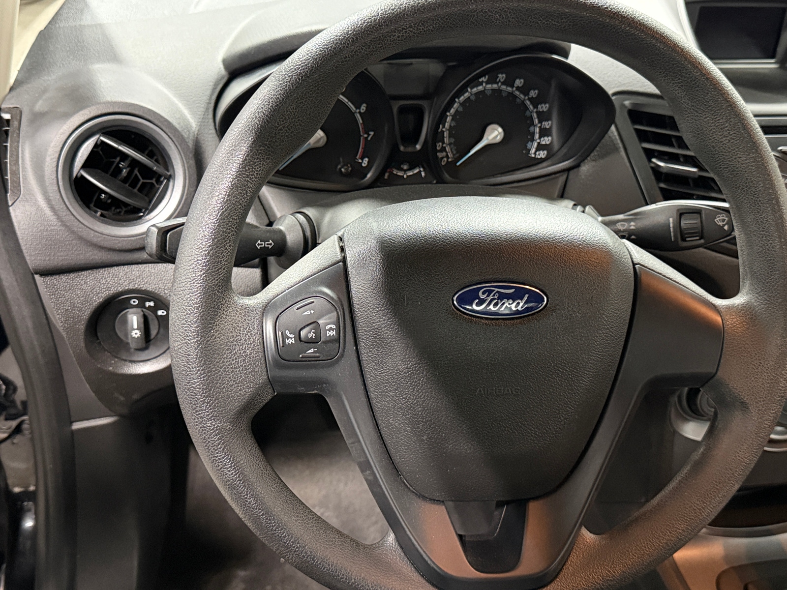 Thumbnail: 2019 Ford Fiesta - 5