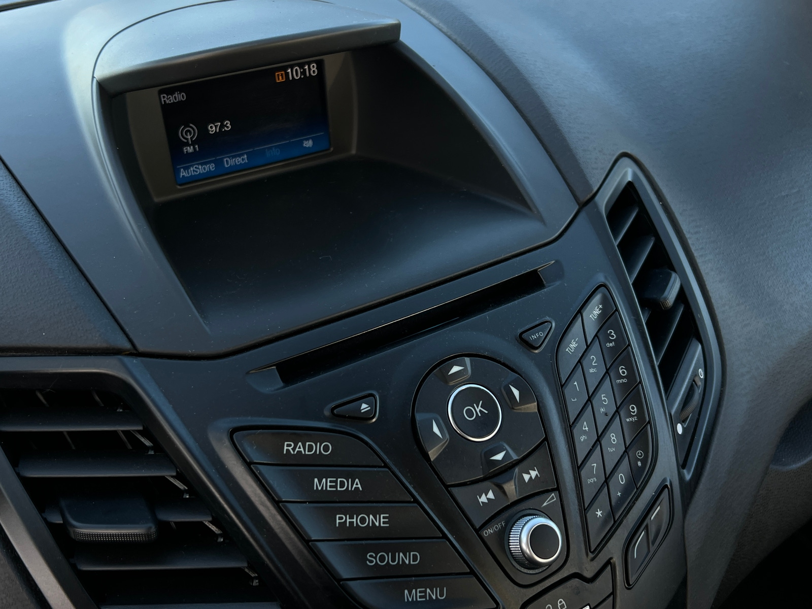 Thumbnail: 2019 Ford Fiesta - 4