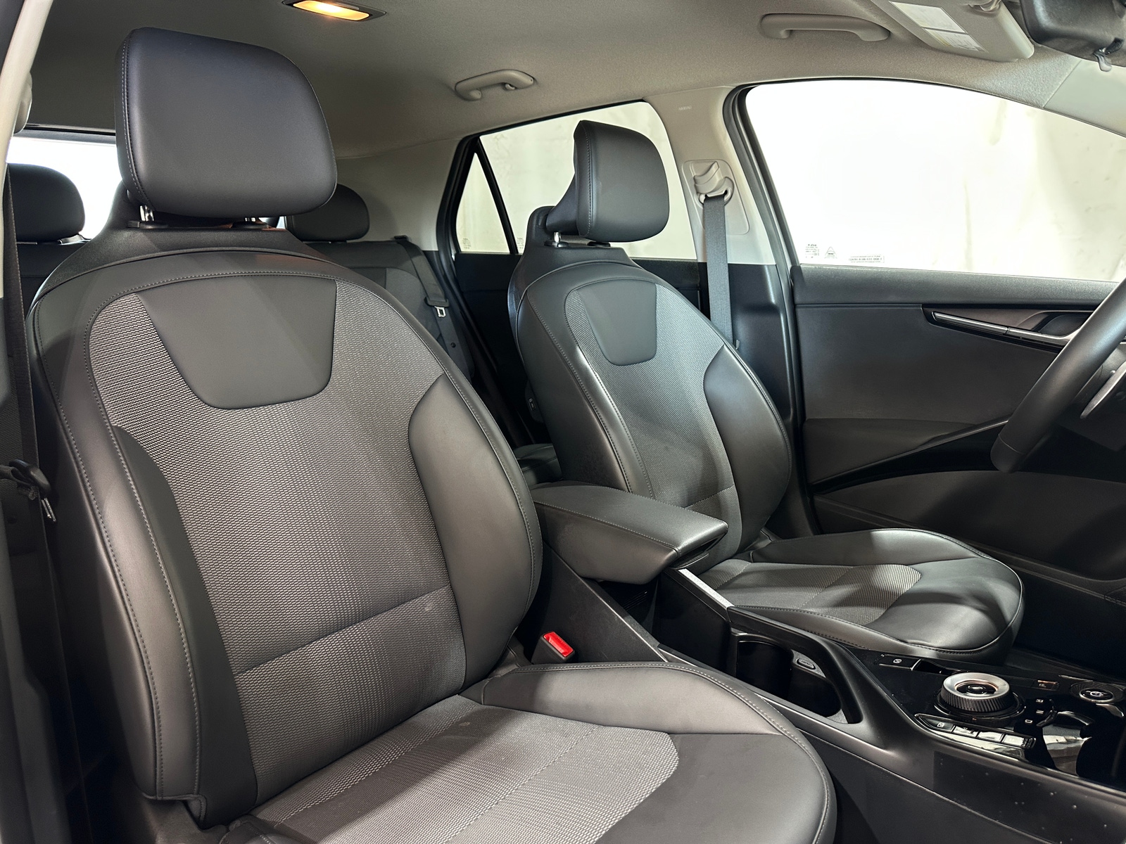 Thumbnail: 2024 Kia Niro - 2