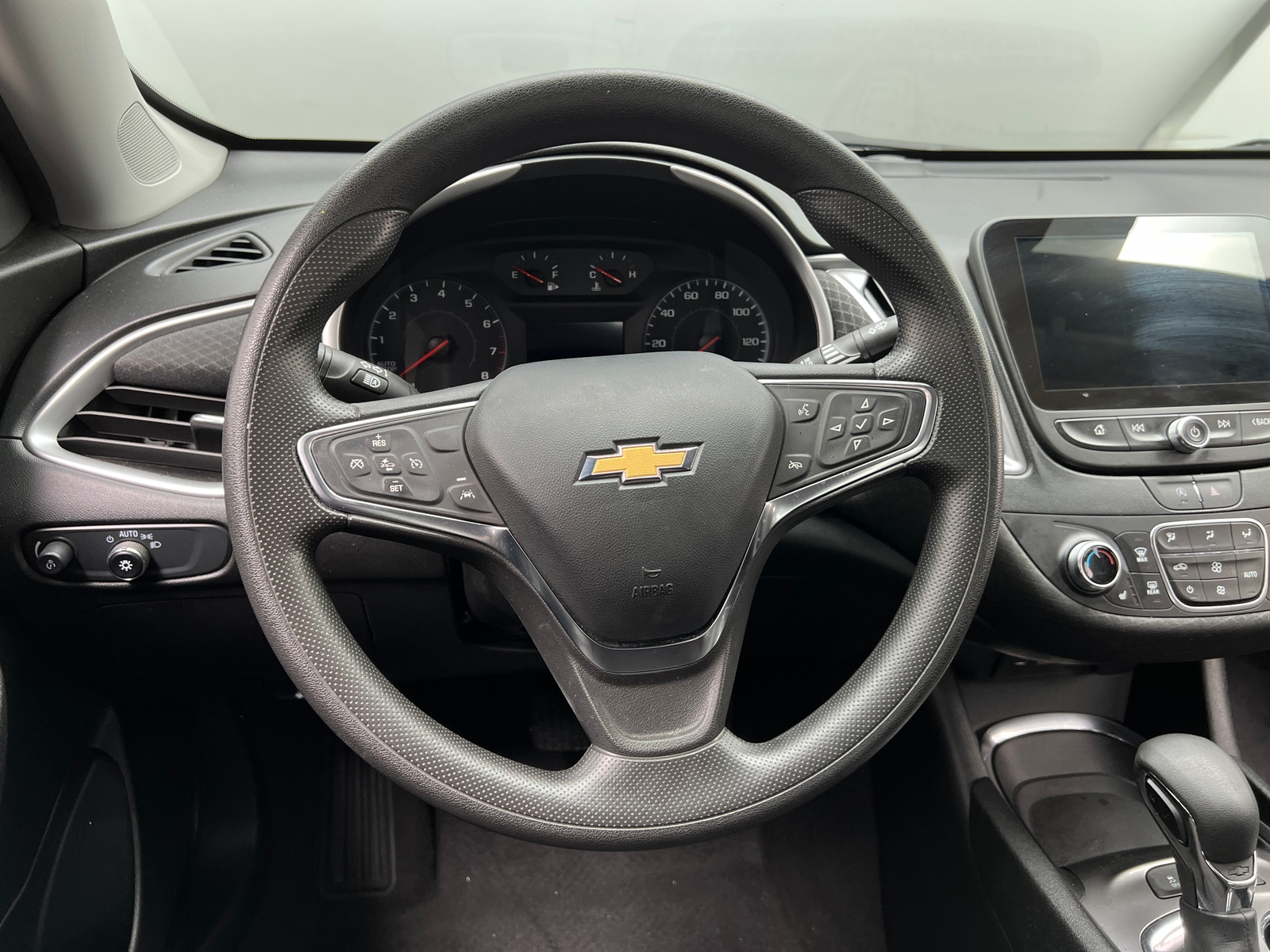 Thumbnail: 2024 Chevrolet Malibu - 5