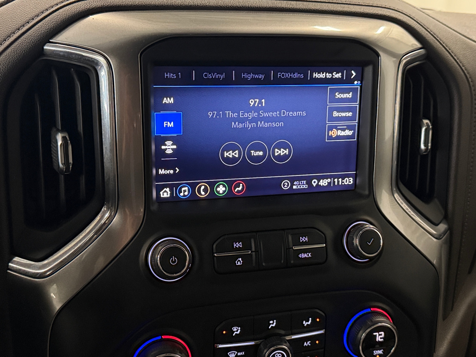 Thumbnail: 2020 Chevrolet Silverado 1500 - 4