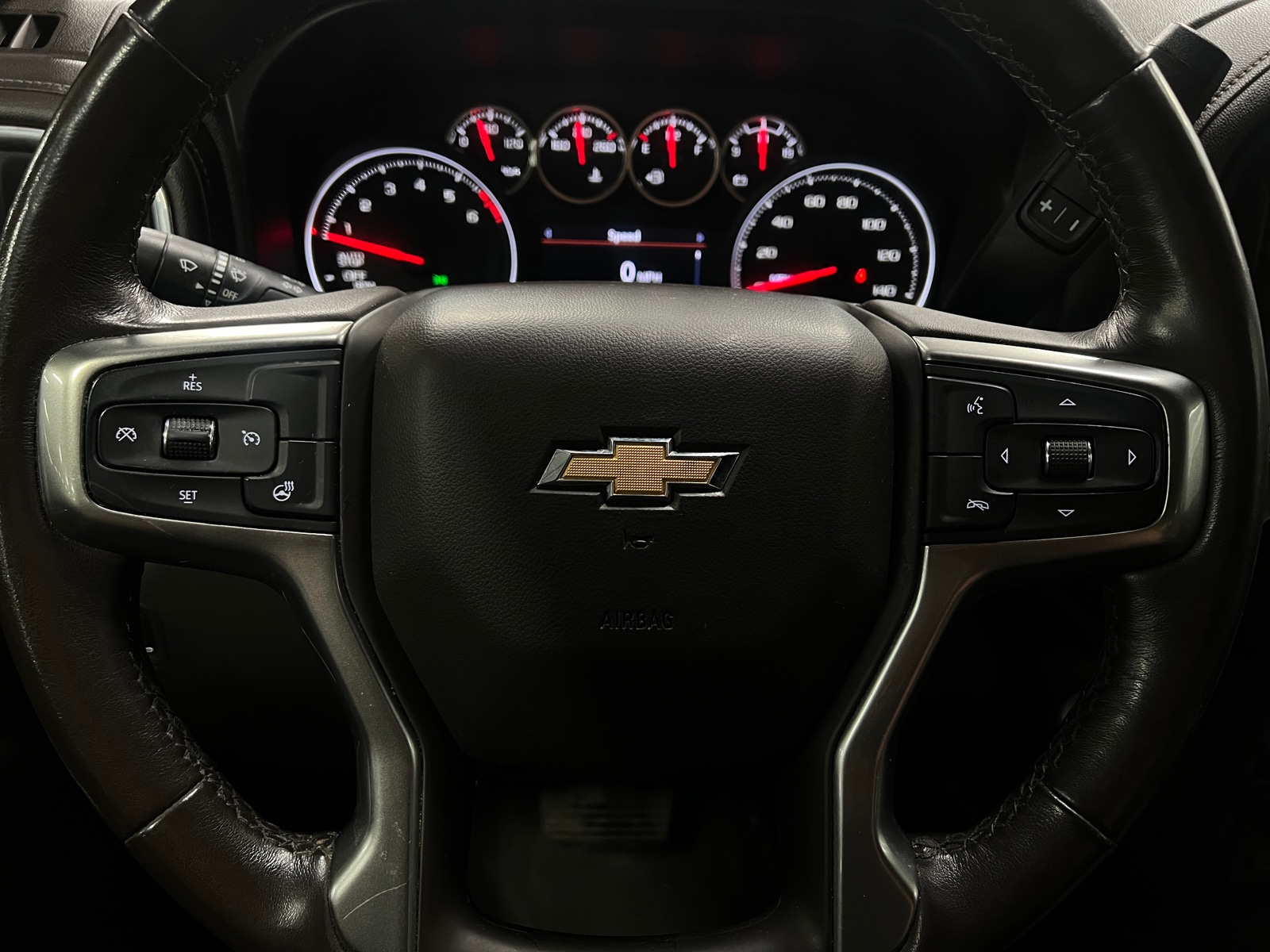 Thumbnail: 2020 Chevrolet Silverado 1500 - 4