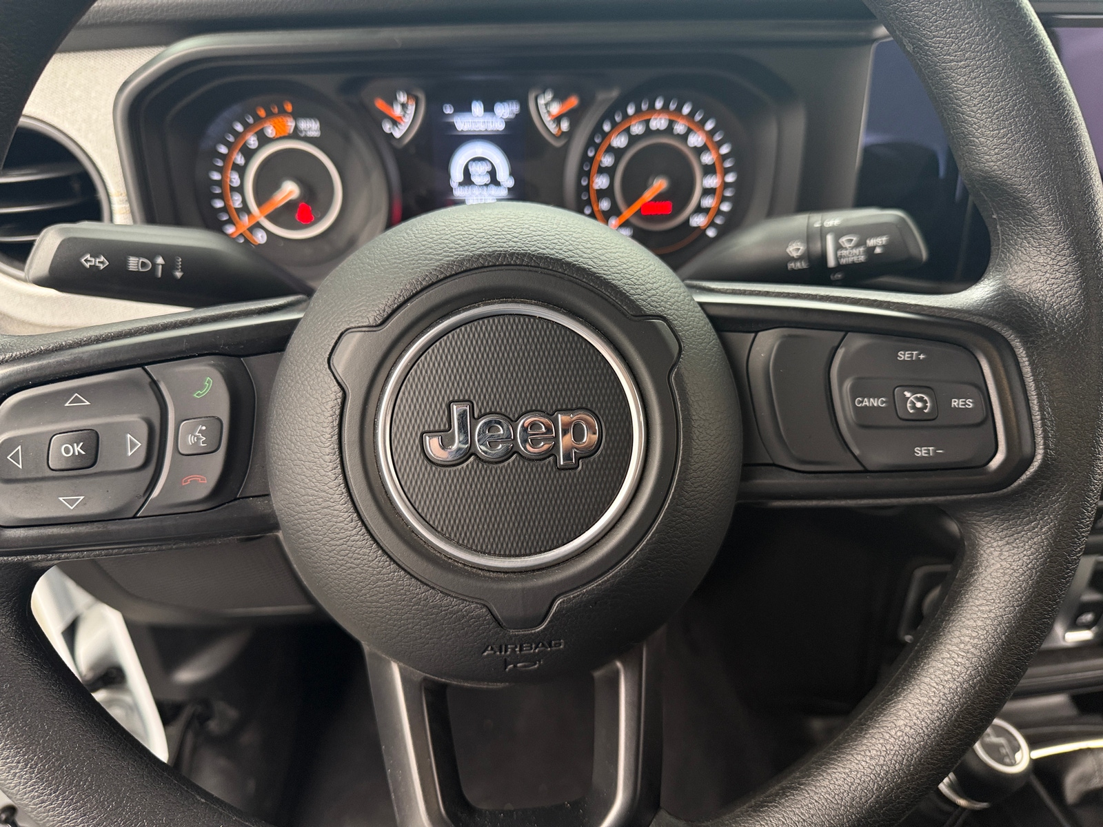 Thumbnail: 2025 Jeep Wrangler - 5