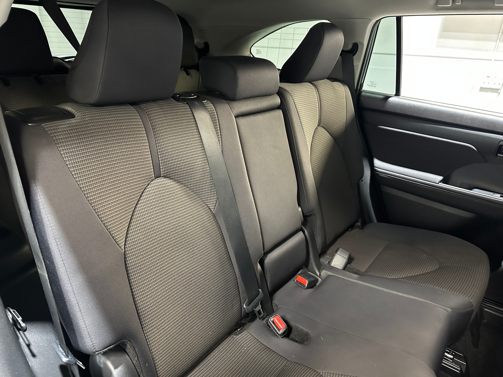 Thumbnail: 2024 Toyota Highlander - 6